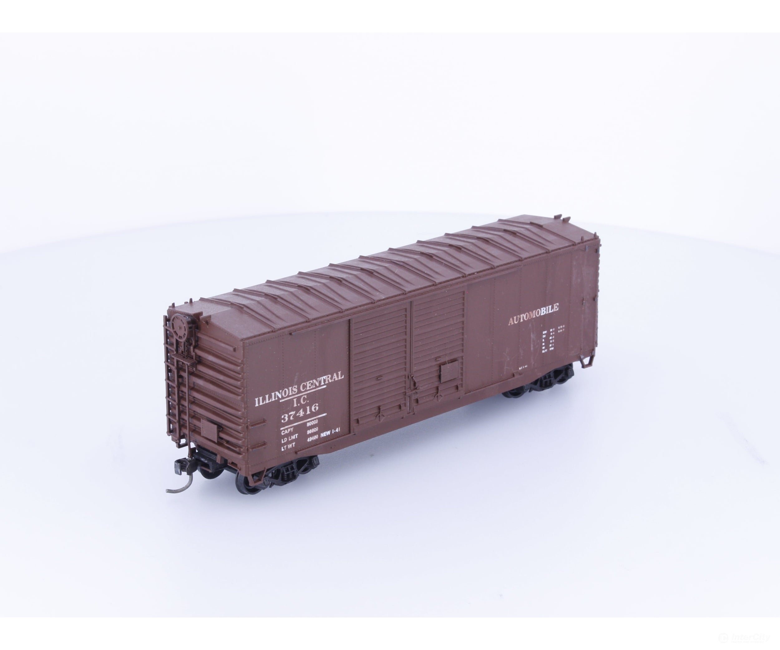 Mckean 313 HO 40’ Standard Box Car Double Doors Illinois Central (IC) 37416 - Freight Cars