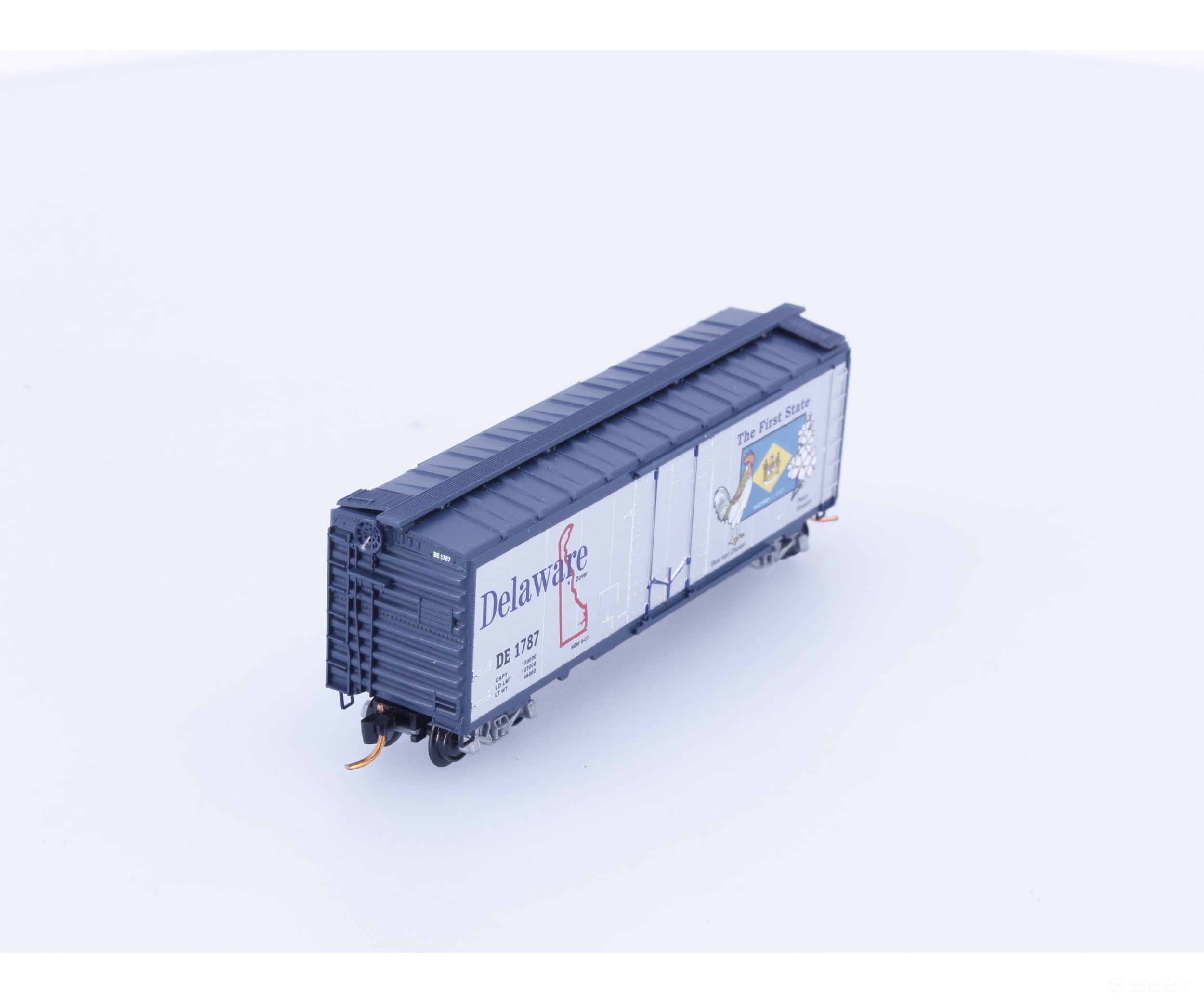 Micro Trains 02100414 N 40’ Plug Door Boxcar Delaware State Car (DE) 1787 Freight Cars