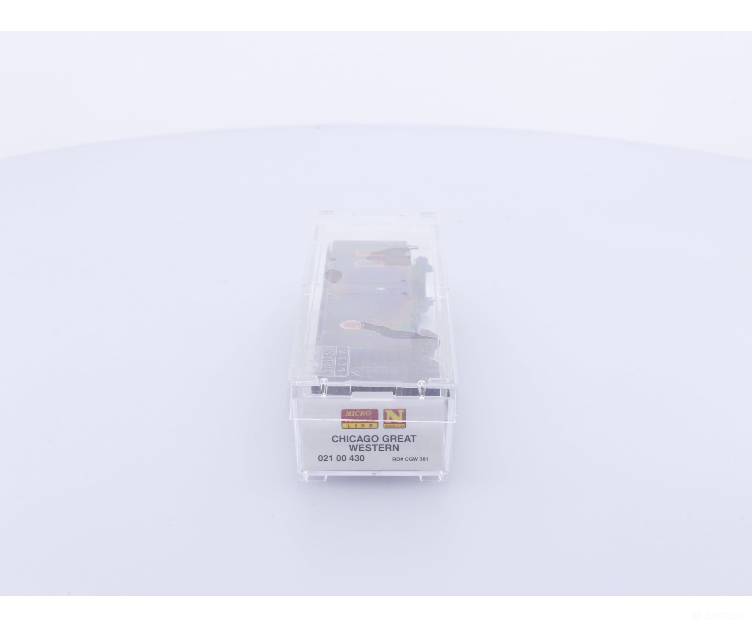 Micro Trains 02100430 N Boxcar 40’ Steel Plug Door Chicago Great Western (CGW) 381 Freight Cars