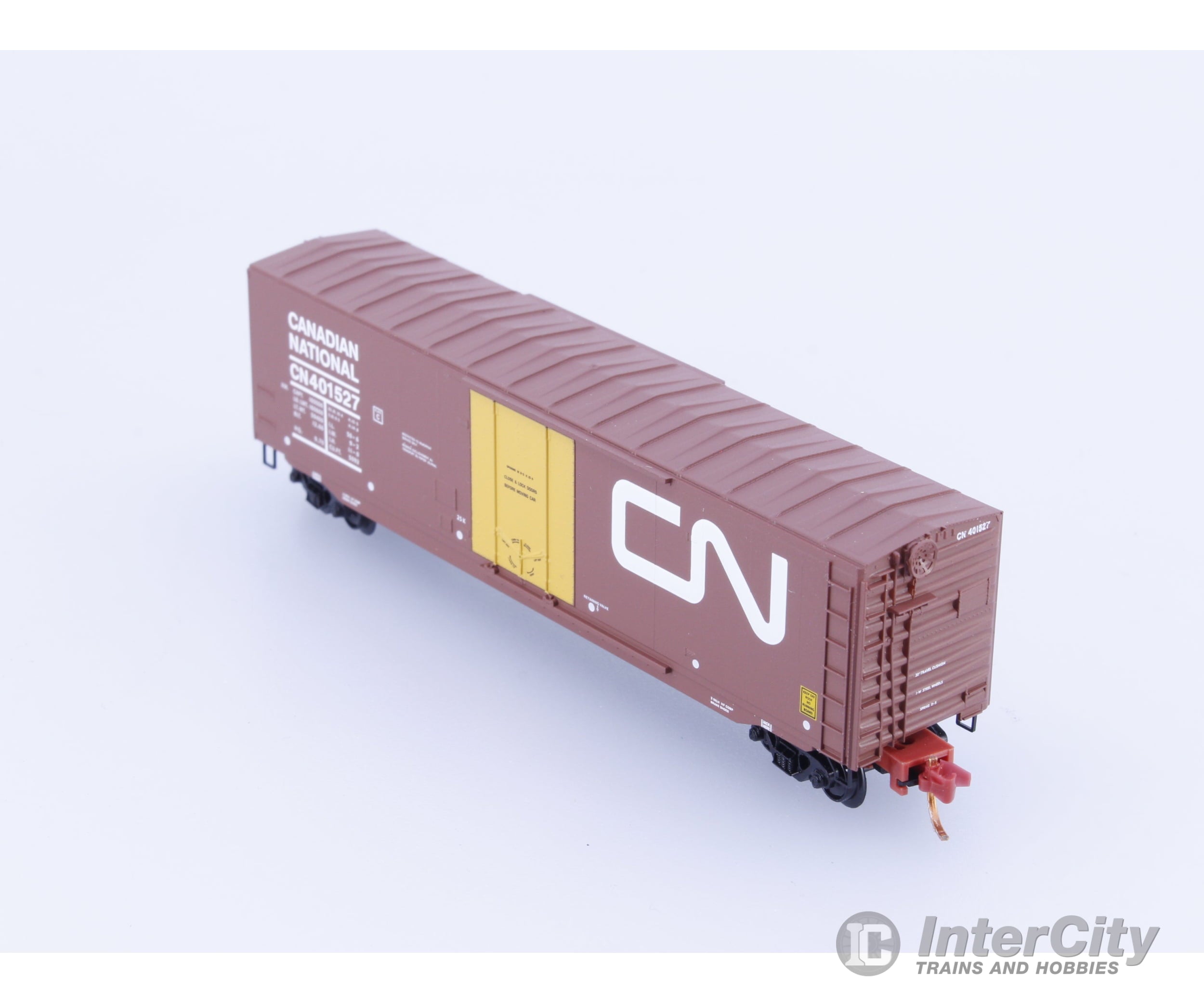 Micro Trains 03800460 N 50’ Plug Door Boxcar Canadian National (CN) 401527 Freight Cars