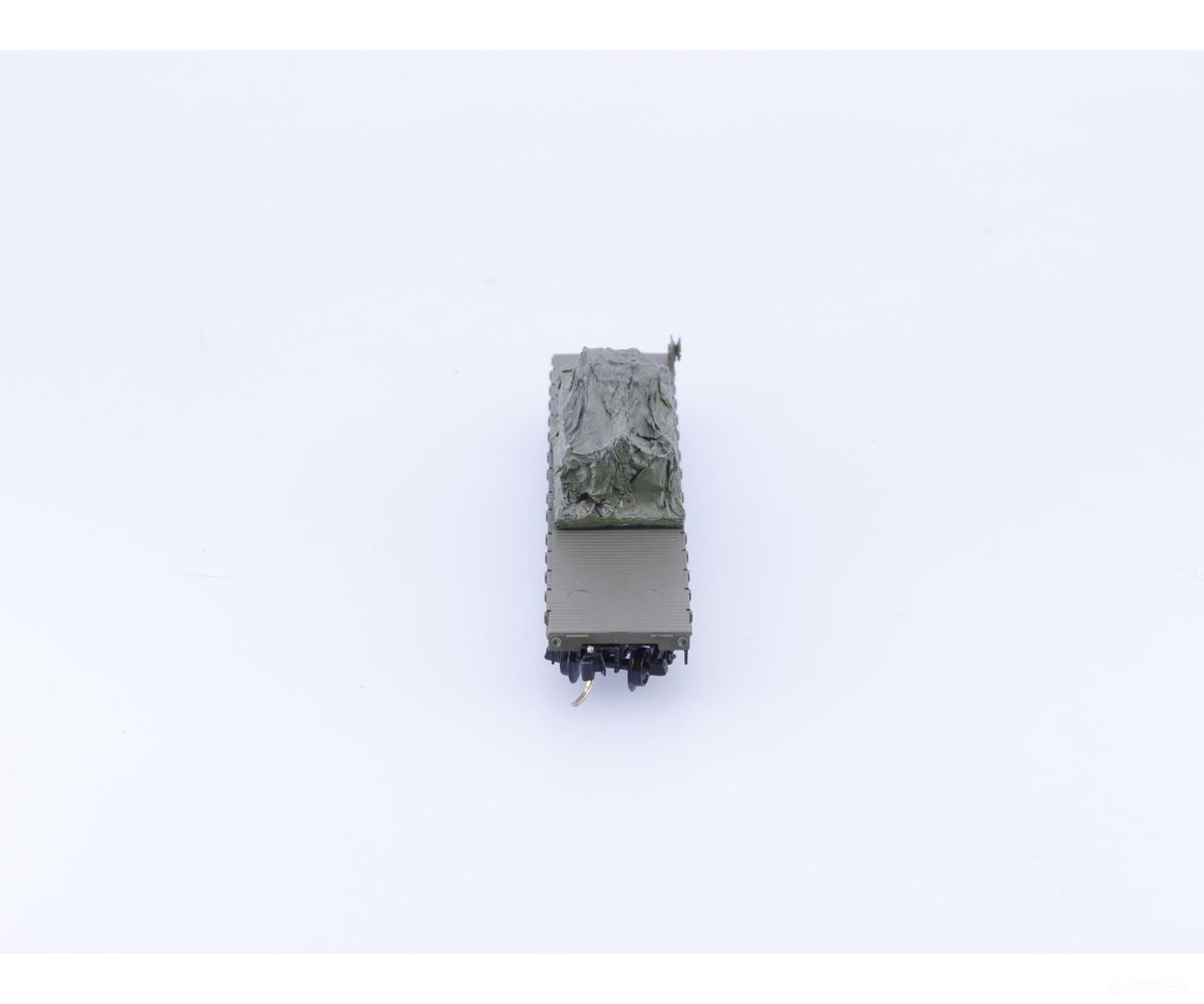 Micro Trains 04500181 N 50’ Fishbelly Side Flatcar w/ Tank Load United States Army (USAX) 38064 - Freight Cars