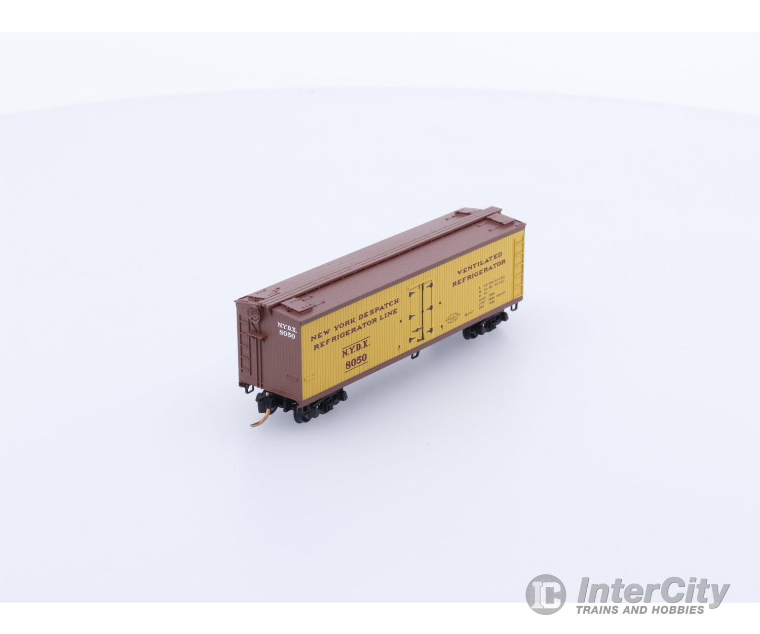 Micro Trains 04700080 N Reefer 40’ Wood Sheathed New York Despatch Refrigerator Line NYDX 8050 (#2) Freight Cars