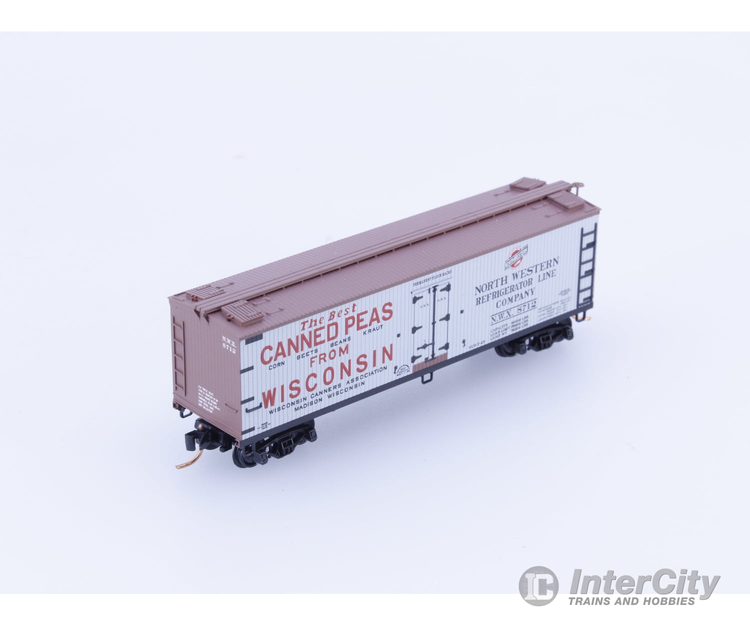Micro Trains 04900840 N 40’ Double Sheathed Wood Reefer Wisconsin Canners Association (NWX) 8712 Freight Cars