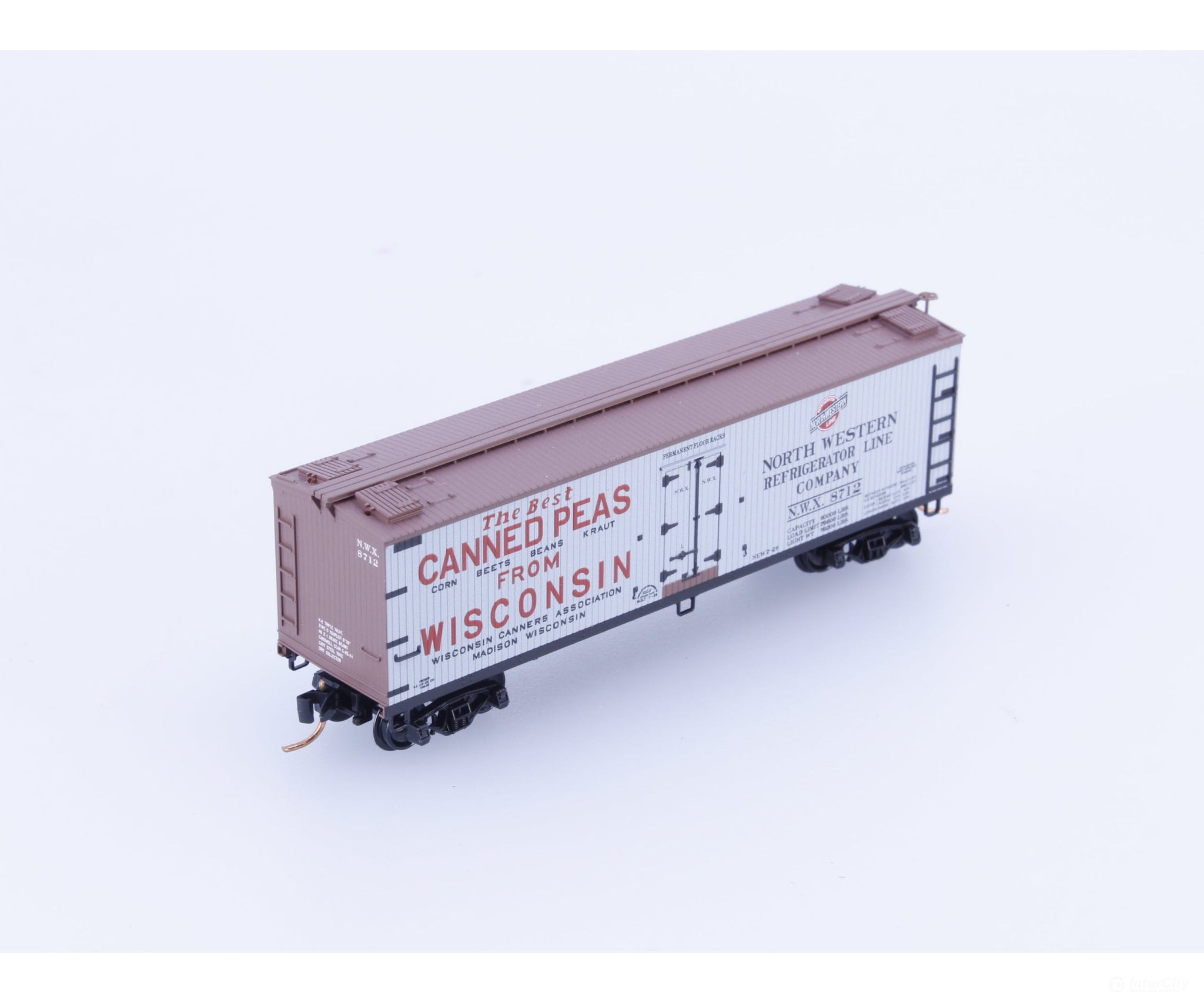 Micro Trains 04900840 N 40’ Double Sheathed Wood Reefer Wisconsin Canners Association (NWX) 8712 Freight Cars