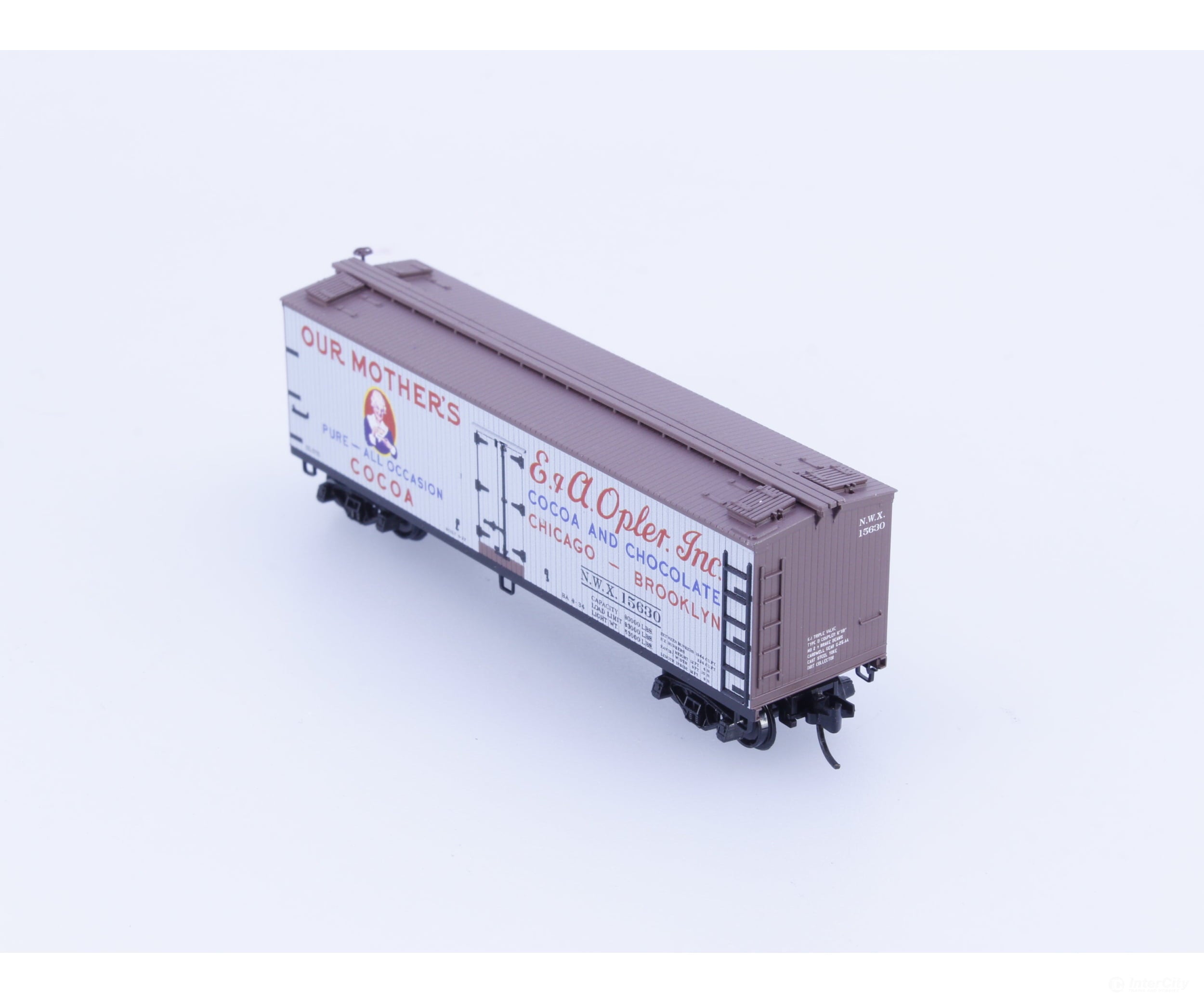Micro Trains 04900880 N 40’ Double Sheathed Wood Reefer Our Mother’s Cocoa (NWX) 15630 Freight Cars