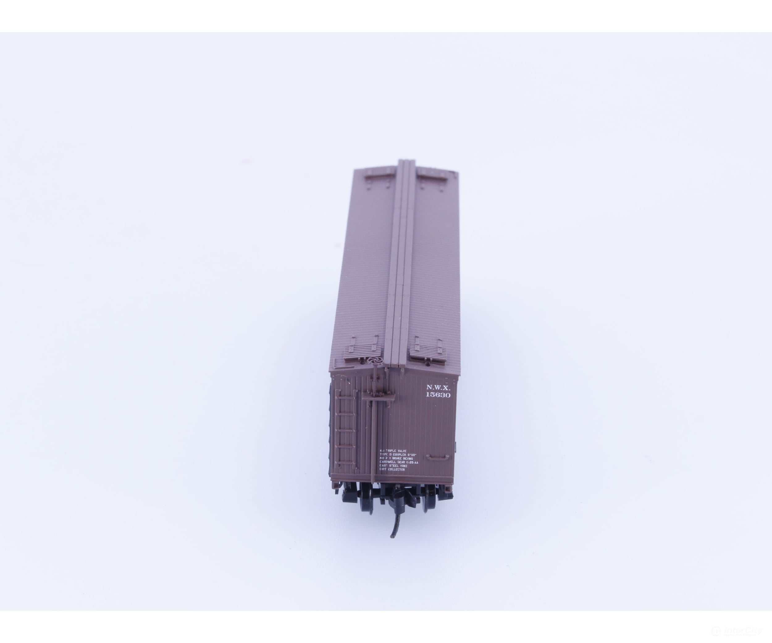 Micro Trains 04900880 N 40’ Double Sheathed Wood Reefer Our Mother’s Cocoa (NWX) 15630 Freight Cars