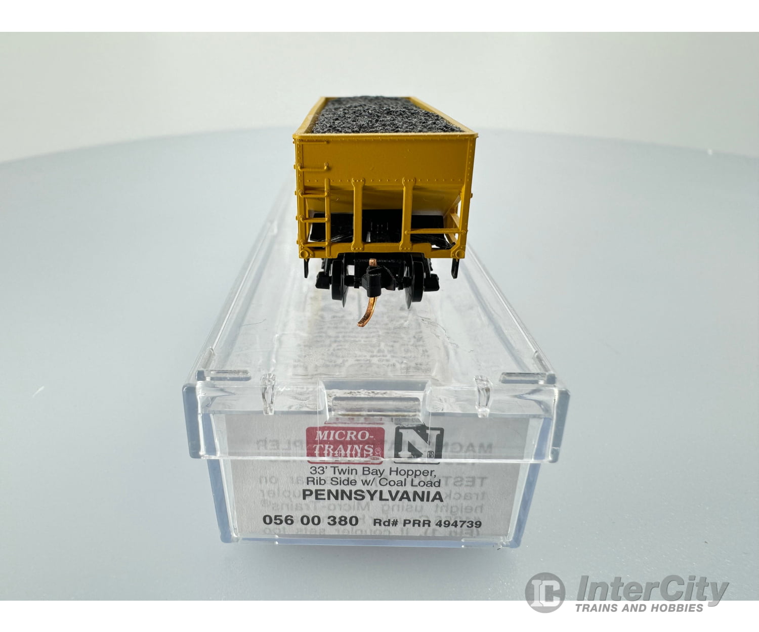 Micro Trains 056 00 380 N 33’ Twin Bay Hopper Rib Side W/ Coal Load Pennsylvania (Prr) Prr 494739