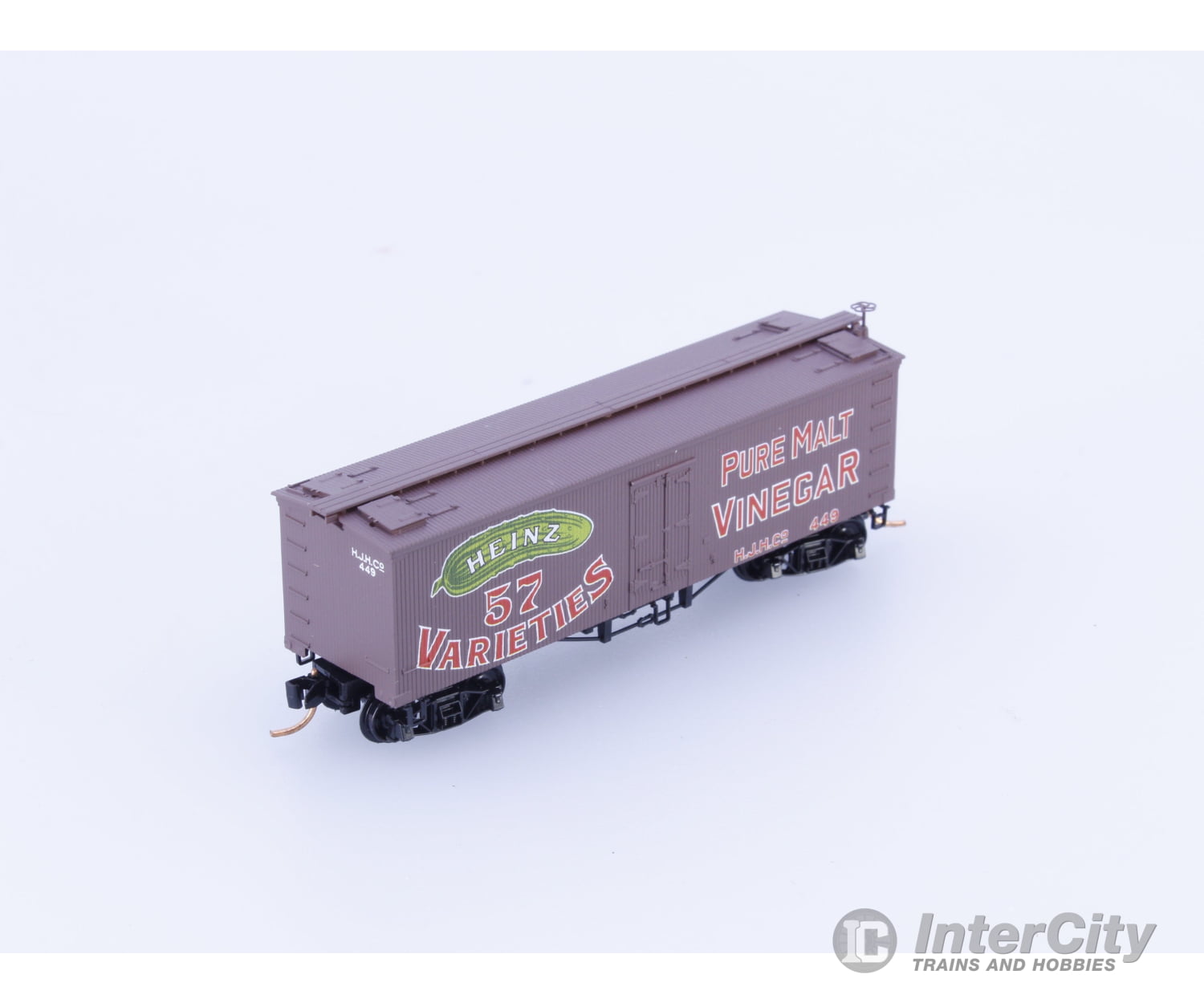 Micro Trains 05800300 N 36’ Wood Sheathed Ice Reefer with Truss Rods Pure Malt Vinegar Heinz (HJHCo) 449 Freight Cars