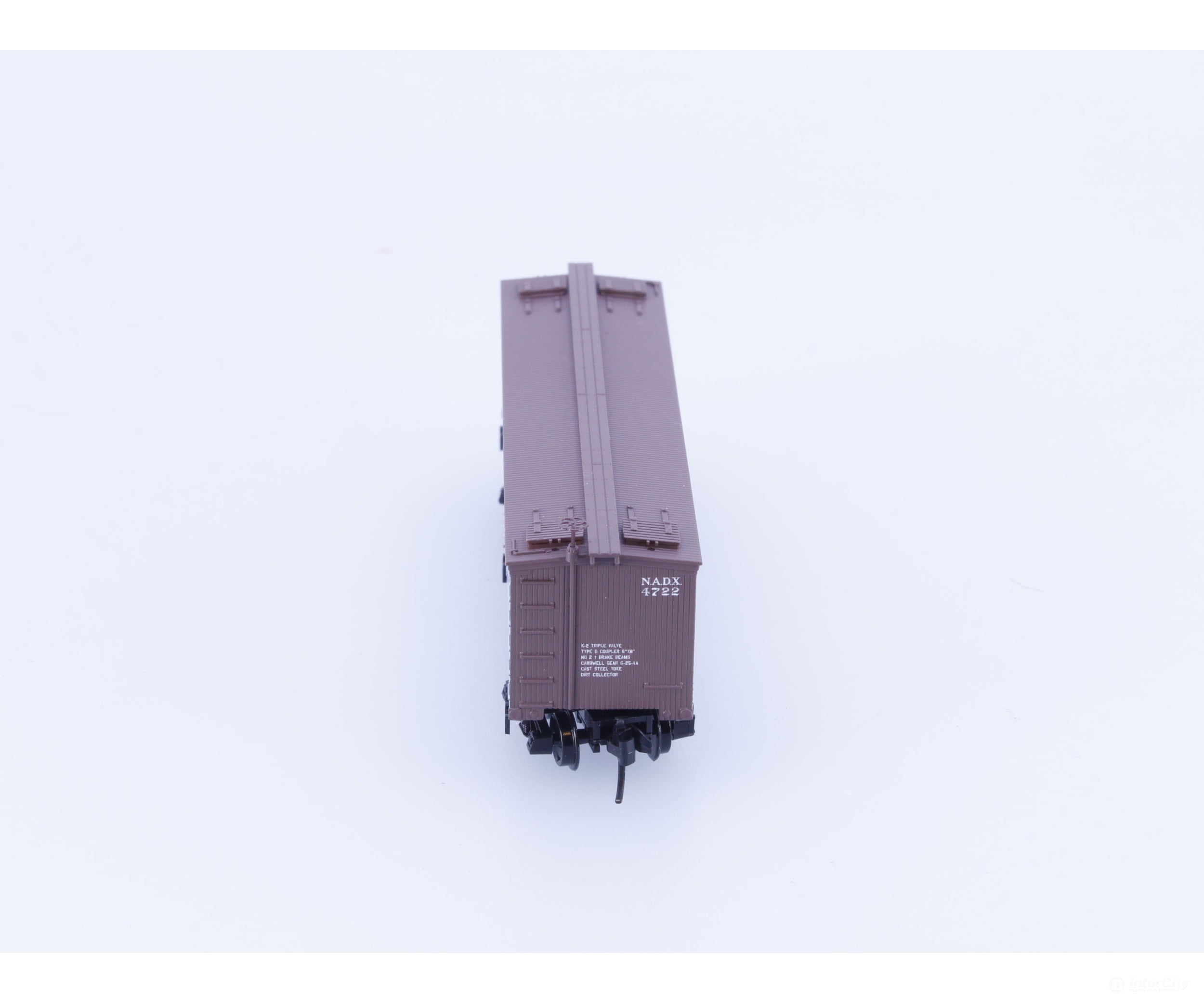 Micro Trains 05800480 N 36’ Wood Sheathed Ice Reefer with Truss Rods Mid-West Catsup (NADX) 4722 Freight Cars