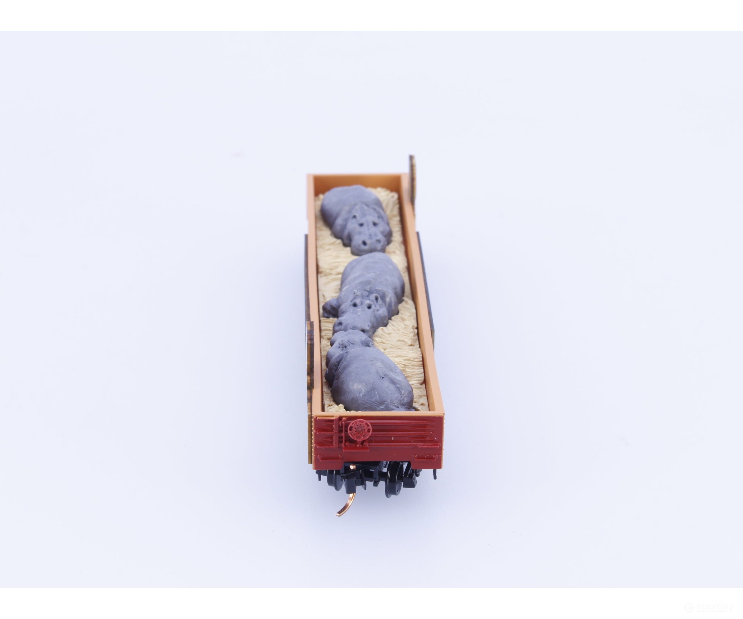 Micro Trains 06300020 N 50’ Composite Fixed End Gondola with Fishbelly Sides Ringling Bros. and Barnum & Bailey (RBBX)