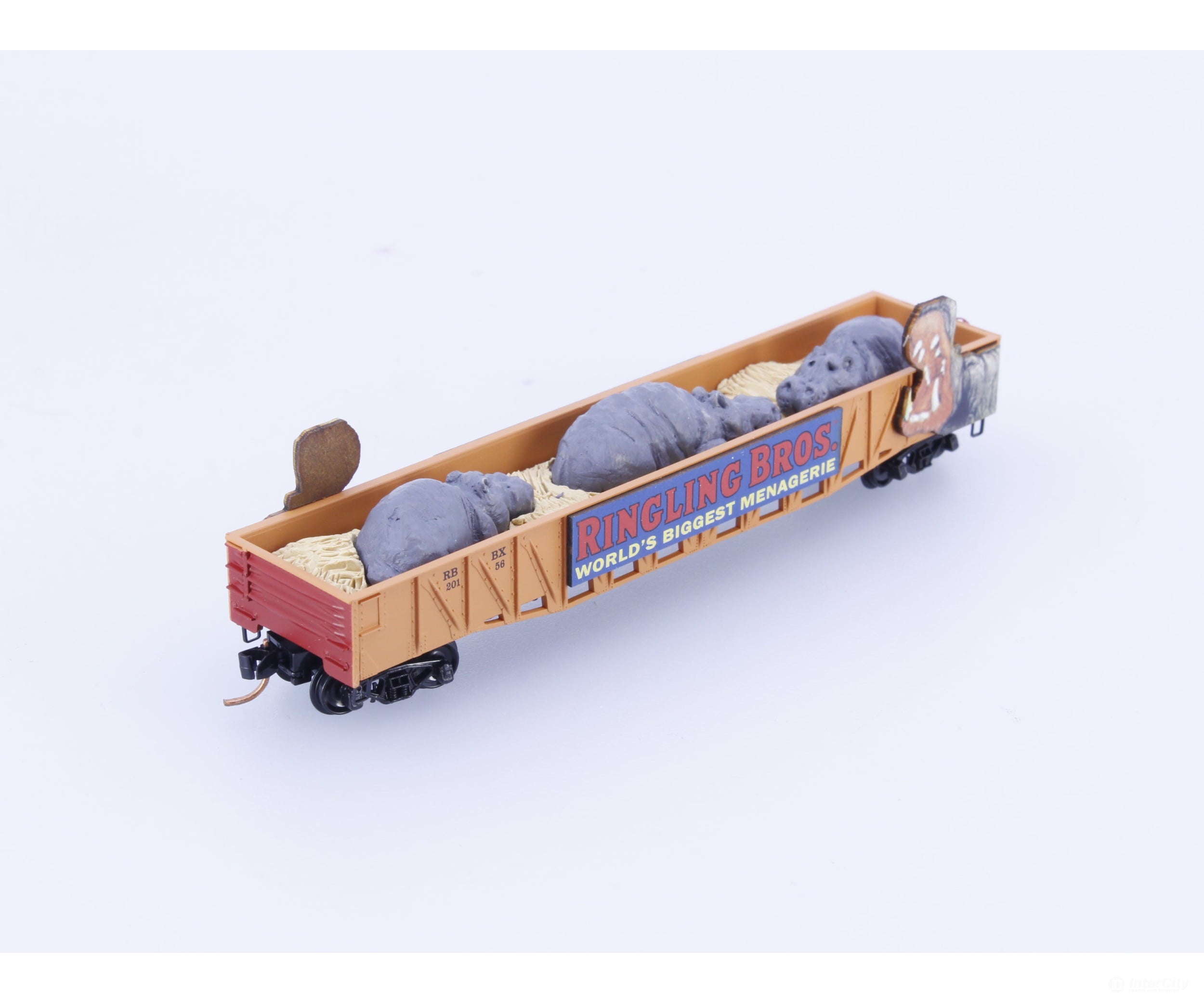 Micro Trains 06300020 N 50’ Composite Fixed End Gondola with Fishbelly Sides Ringling Bros. and Barnum & Bailey (RBBX)