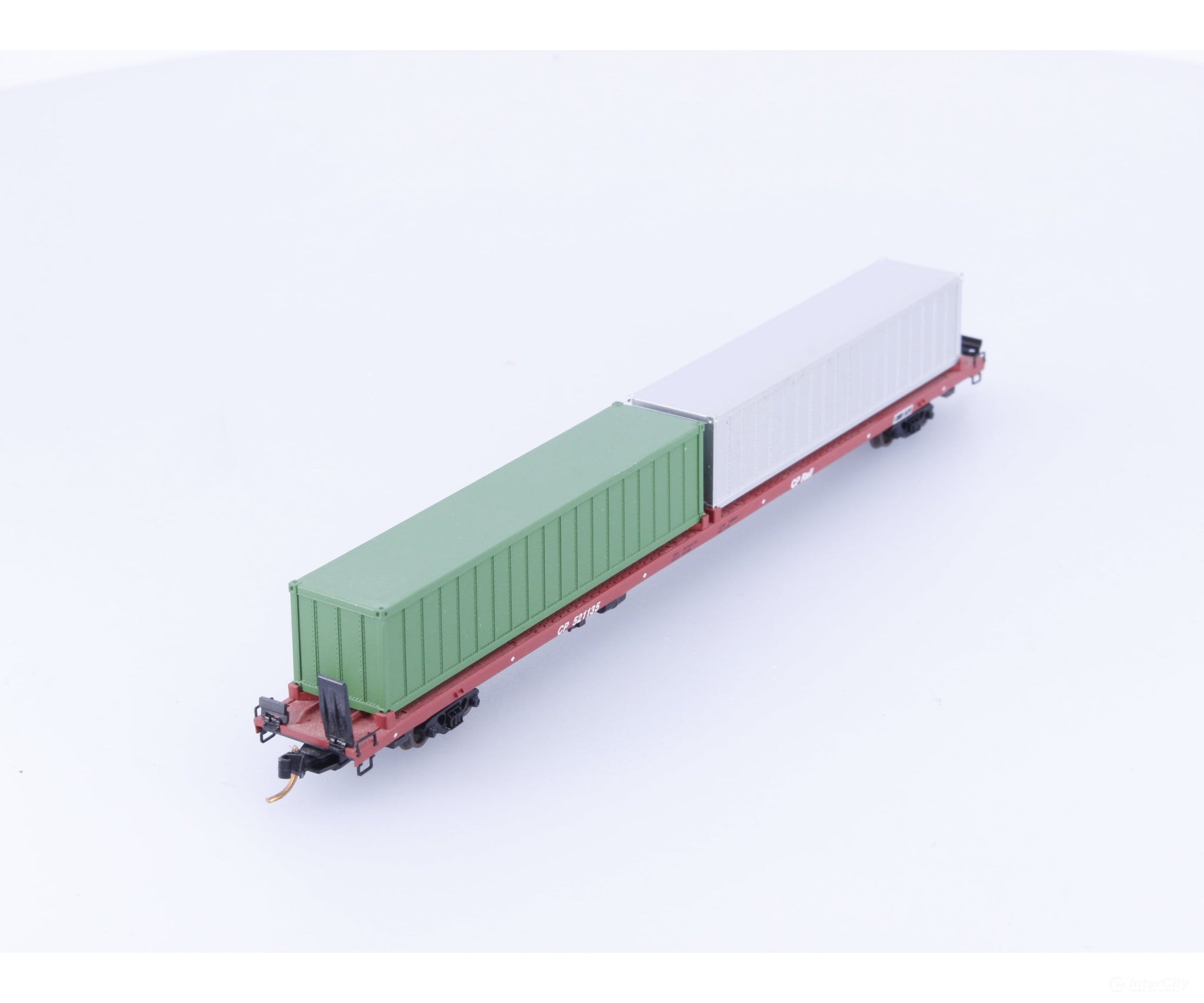 Micro Trains 07200230 N 89’4’’ COFC Flatcar with Containers Canadian Pacific (CP) 521135 - Freight Cars