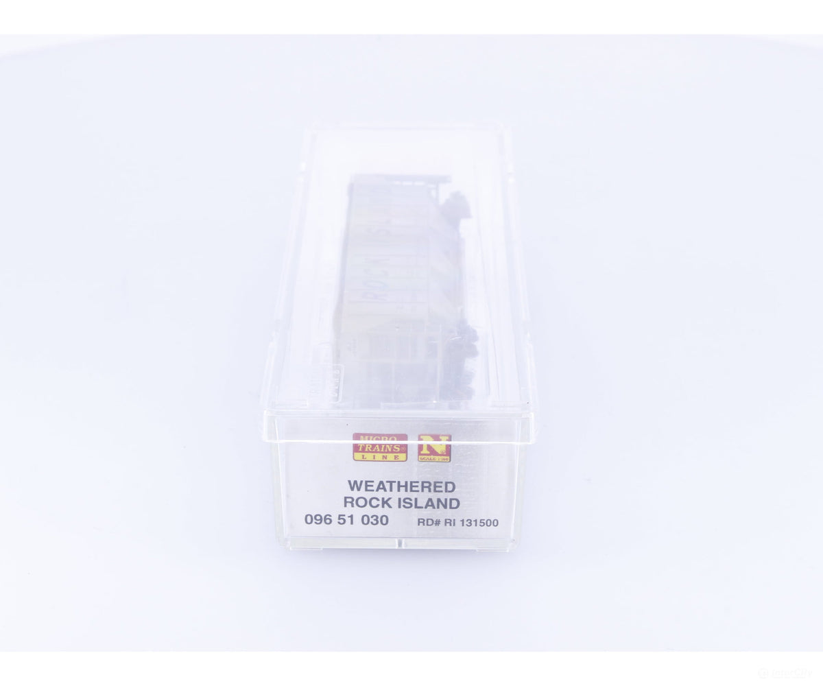 Micro Trains 09651030 N Weathered 3 Bay PS-2 Covered Hopper (RI) Chicago Rock Island and Pacific (ROCK) 131500