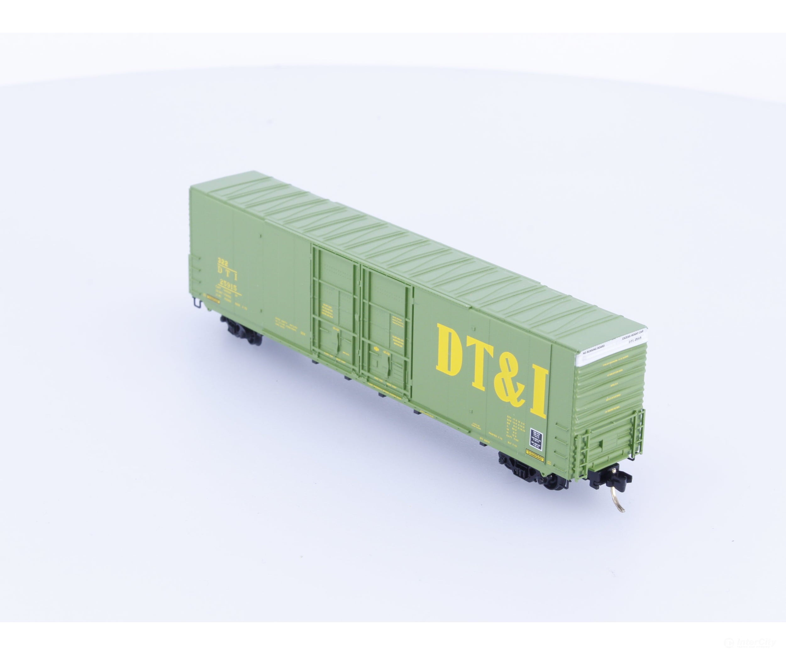 Micro Trains 102010 N 60’ Gunderson Excess Height Hi-Cube Double Plug Door Rivet Sides Boxcar Detroit Toledo and