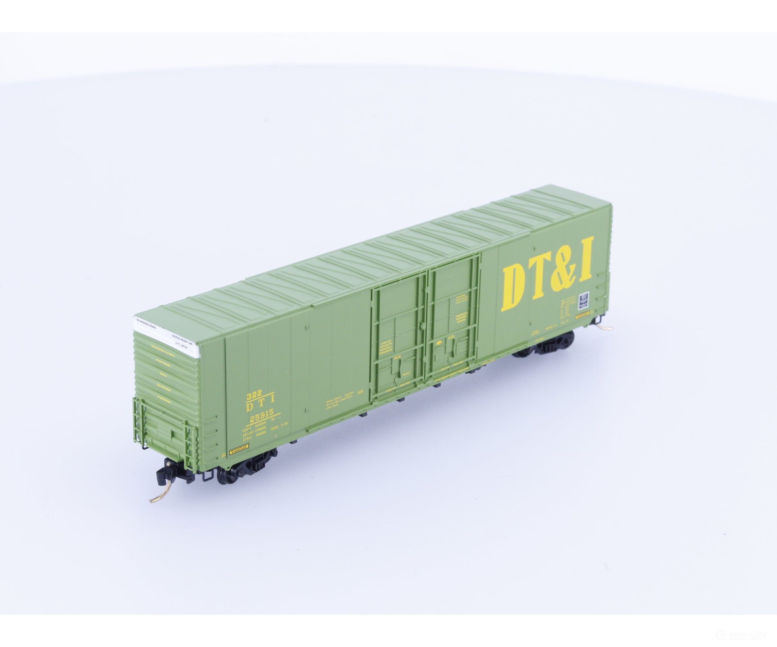 Micro Trains 102010 N 60’ Gunderson Excess Height Hi-Cube Double Plug Door Rivet Sides Boxcar Detroit Toledo and