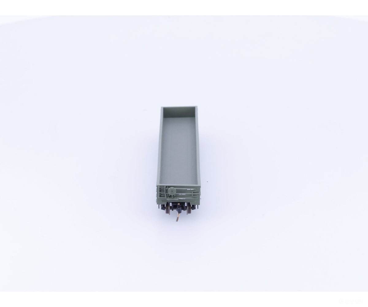 Micro Trains 105050 N 50’ Steel Side 14 Panel Fixed End Gondola #9 British Columbia Railway (BCOL) 9077 - Freight Cars