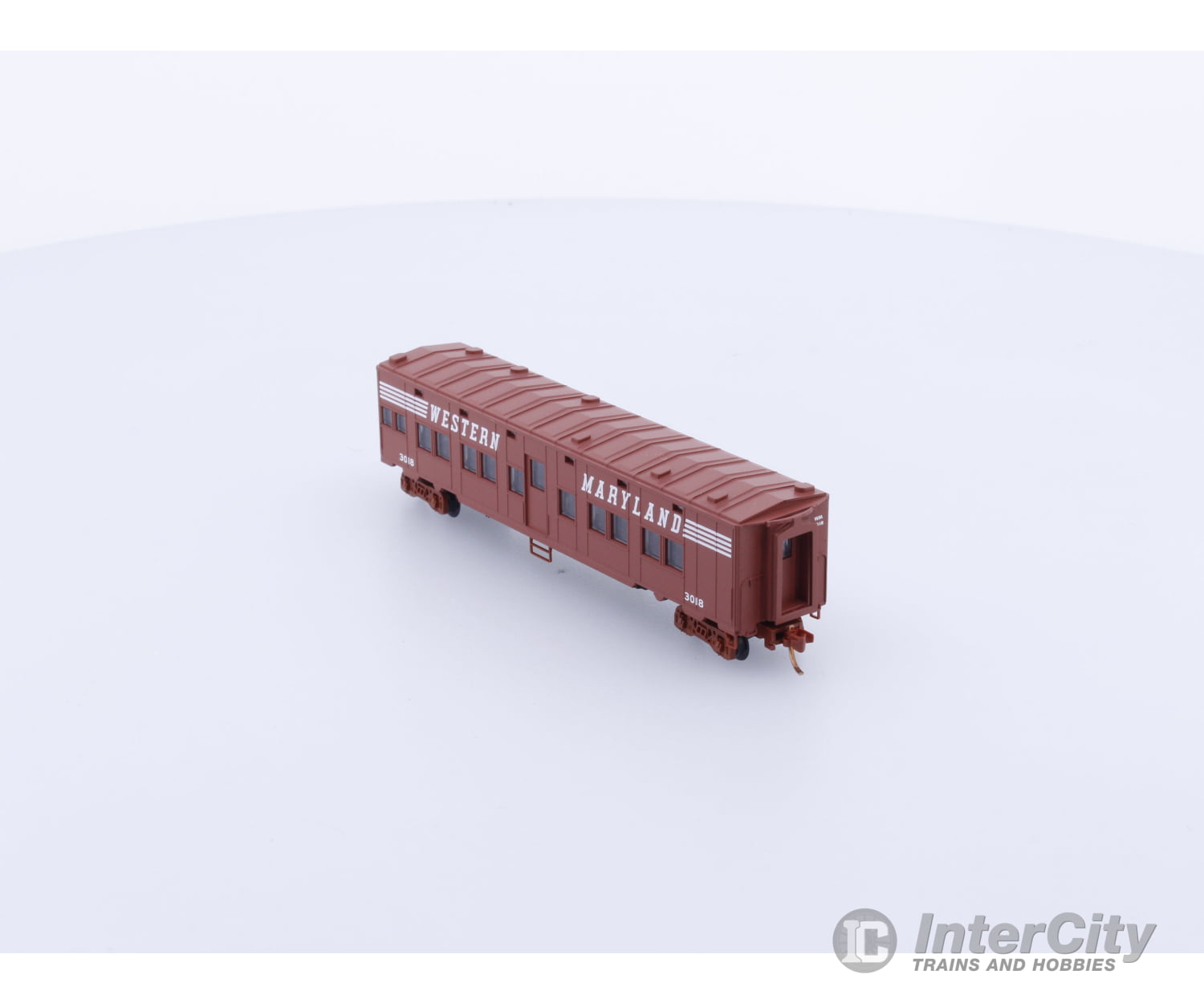 Micro Trains 11600040 N Passenger Car Troop Transport Western Maryland 3018 Freight Cars