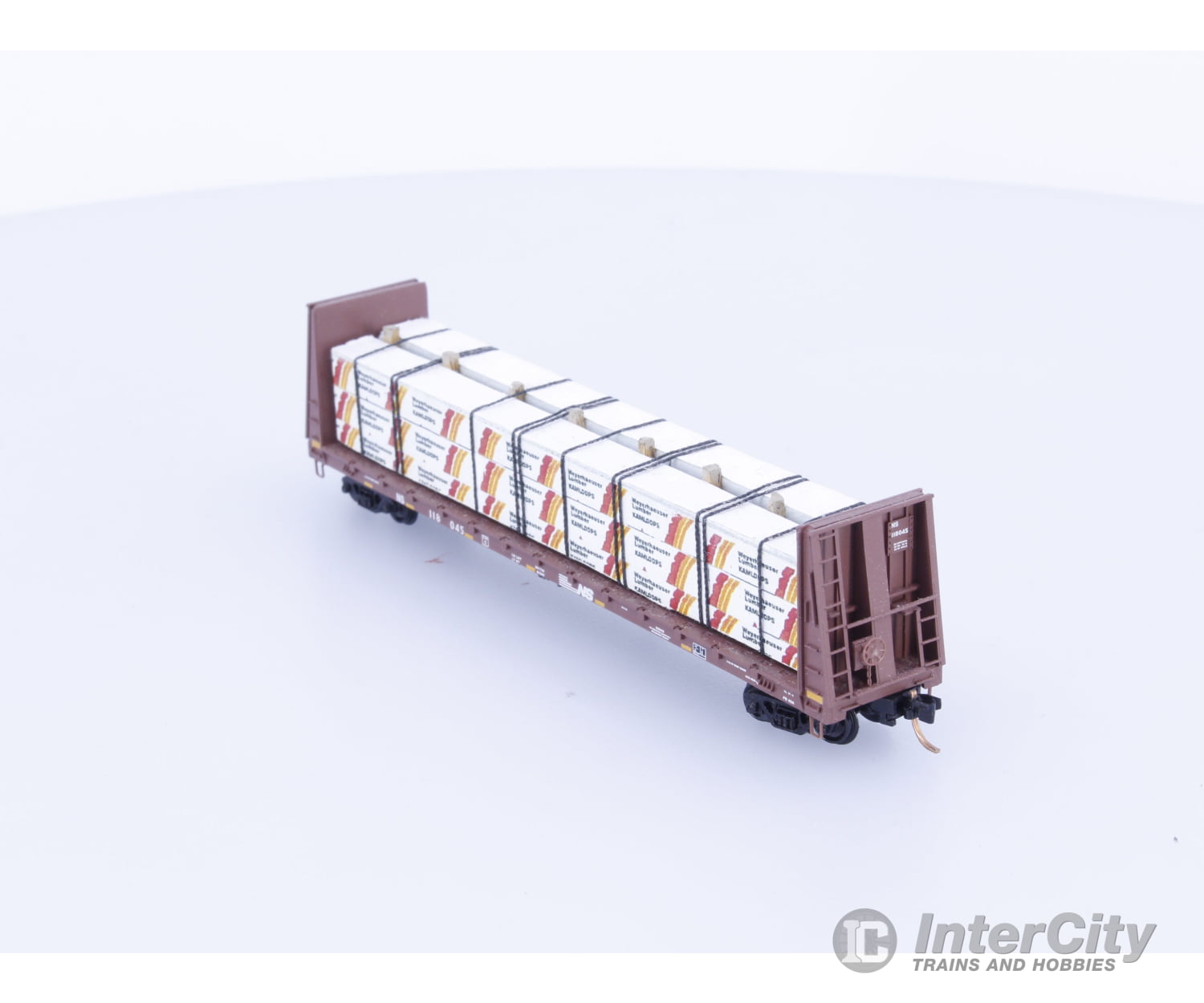Micro Trains 118045 N Bulkhead Flatcar with Lumber Load Norfolk Southern (NS) 118045 Freight Cars