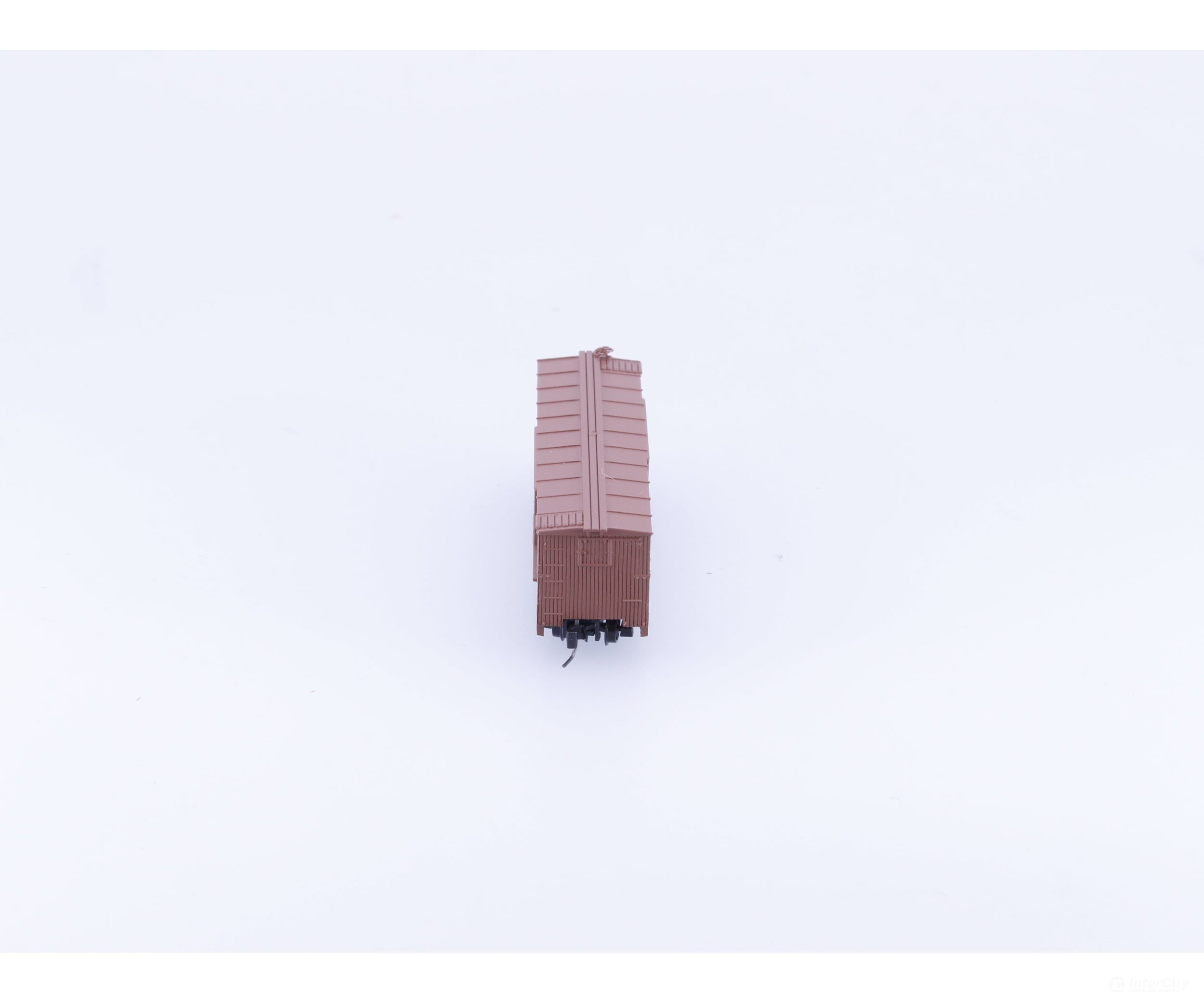 Micro Trains 13902 Z 40’ Dbl Sheathed Wood Box Car Single Door Union Pacific (UP) 42236 - Freight Cars