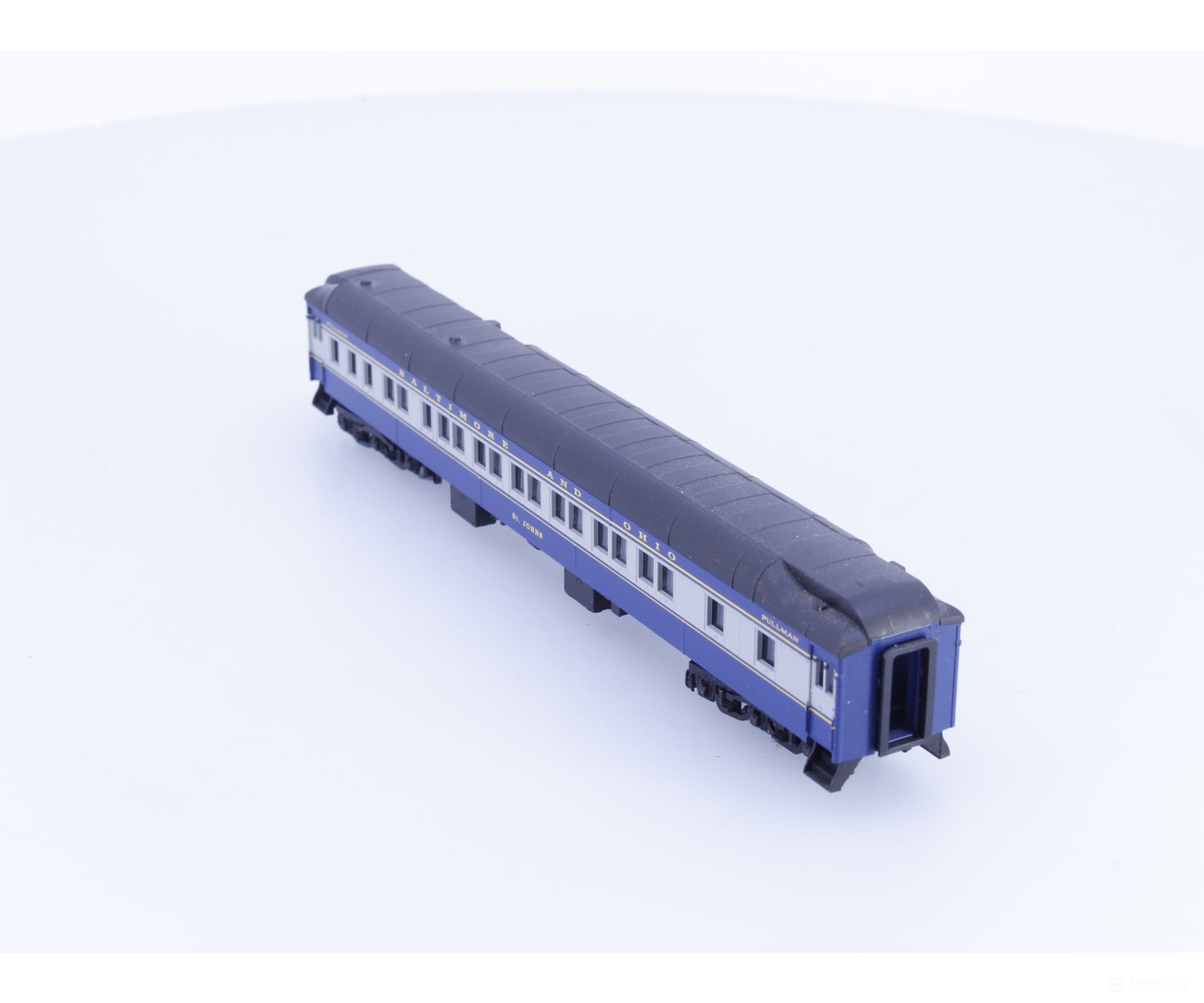 Micro Trains 14200090 N 12-1 Heavyweight Pullman Sleeper Car Baltimore and Ohio (BO) St.Johns - Passenger Cars