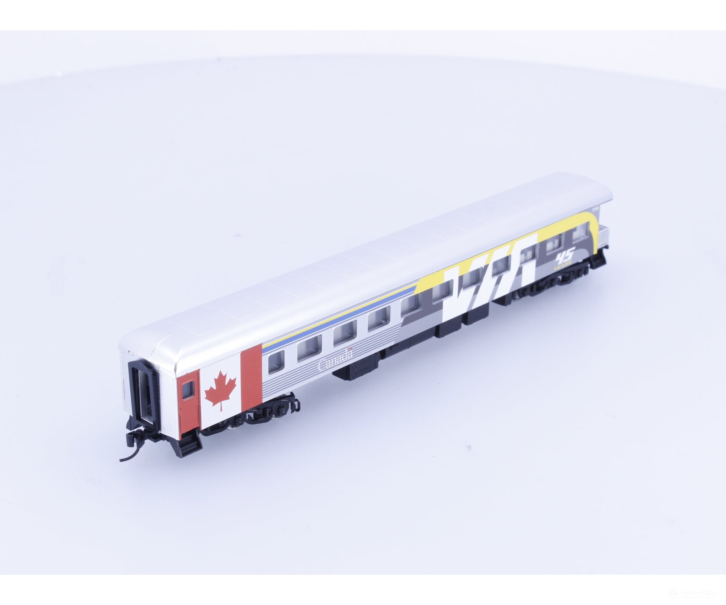 Micro Trains 14400770 N 83’ Heavyweight Business Car with Balloon Roof Anniversary Via Rail (VIA) 7722 - Freight Cars