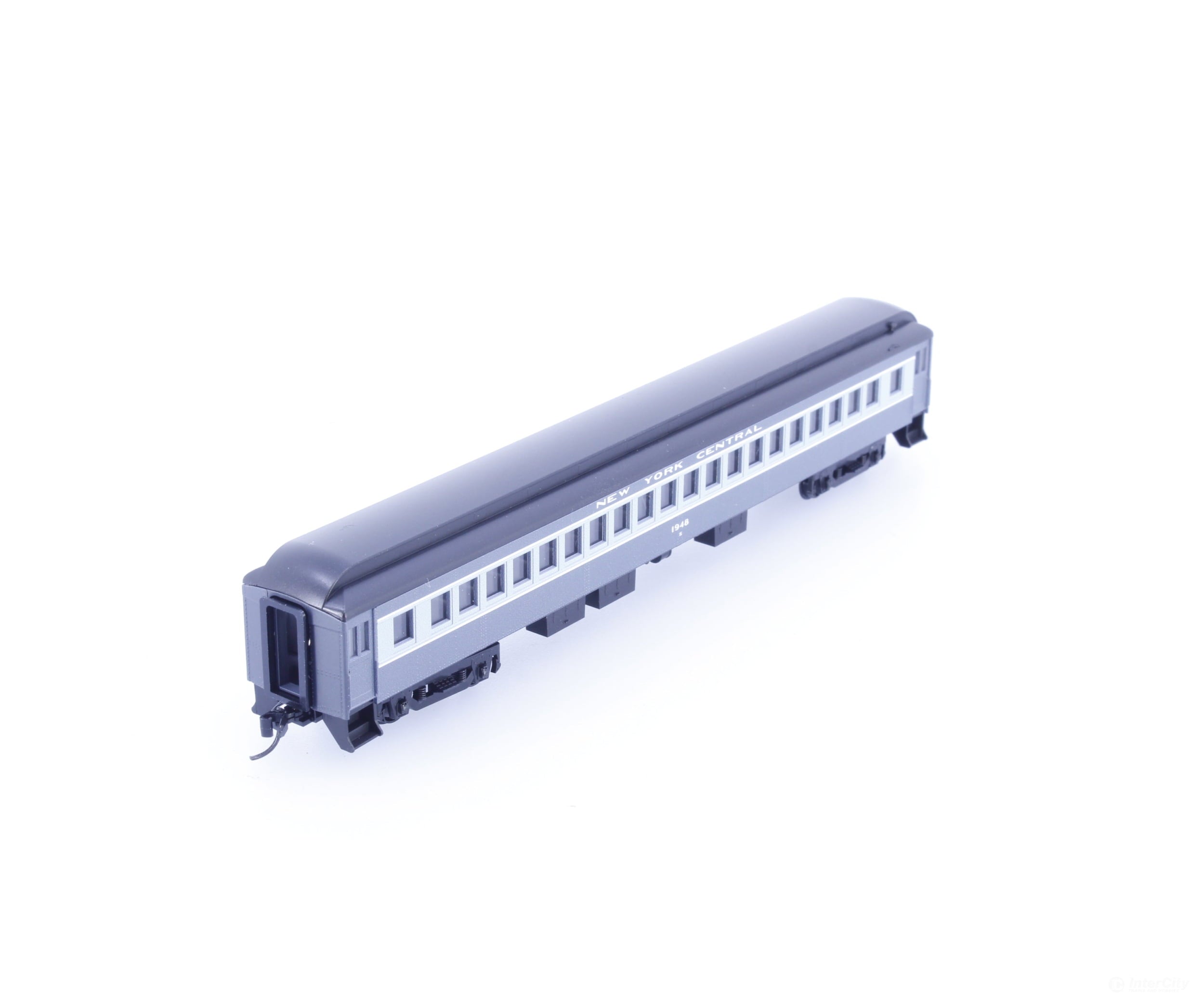 Micro Trains 16000130 N 78’ Heavyweight Single Window Coach New York Central (NYC) 1948 - Passenger Cars