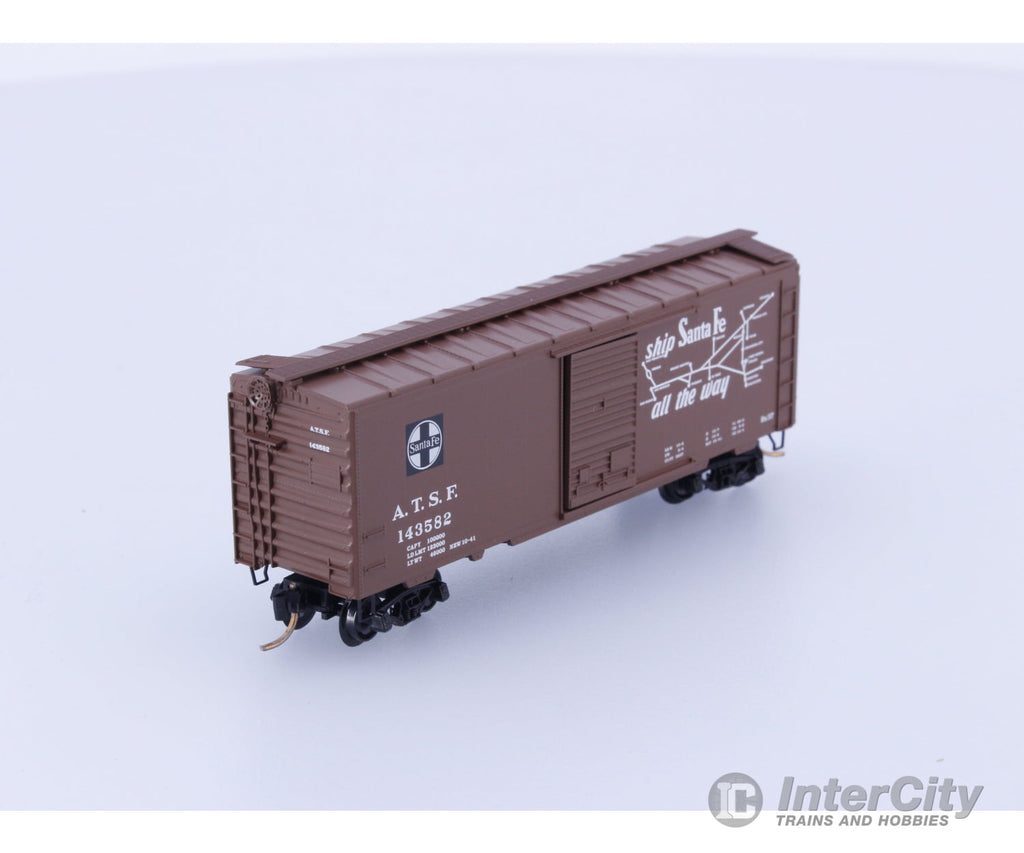 Micro Trains 20060 N Boxcar 40’ PS-1 Santa Fe (SF) 143582 Freight Cars