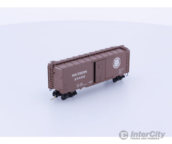 Micro Trains 20062 N 40’ Standard Box Car Single Door Southern Railway (SOU) 23489 Freight Cars