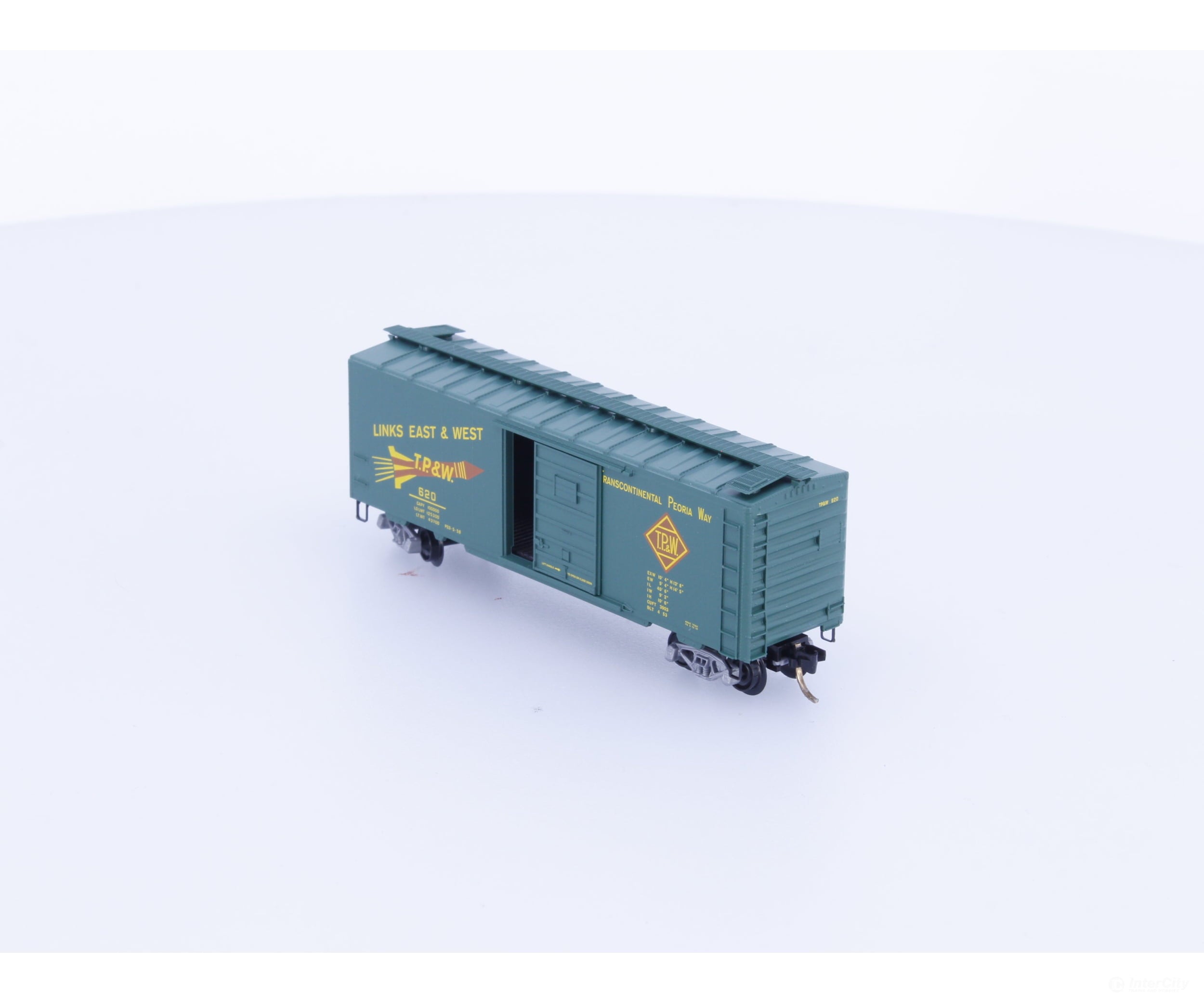 Micro Trains 20120 N 40’ Standard Box Car Single Door Toledo Peoria and Western (TPW) 620 Freight Cars