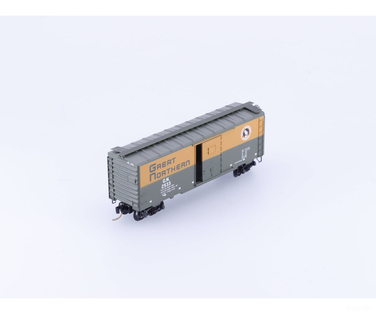 Micro Trains 20226 N 40’ Standard Box Car Single Door Great Northern (GN) 2533 - Freight Cars