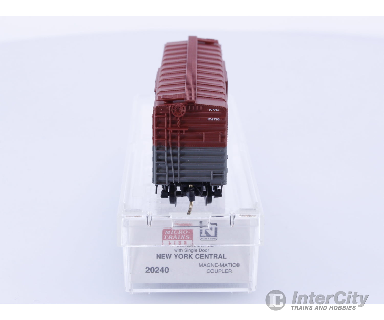 Micro Trains 20240 N 40’ Standard Box Car Plug Door New York Central (NYC) 174710 Freight Cars