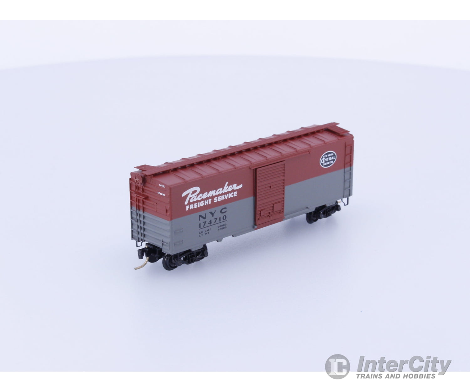 Micro Trains 20240 N 40’ Standard Box Car Single Door New York Central (NYC) 174710 (#1) Freight Cars