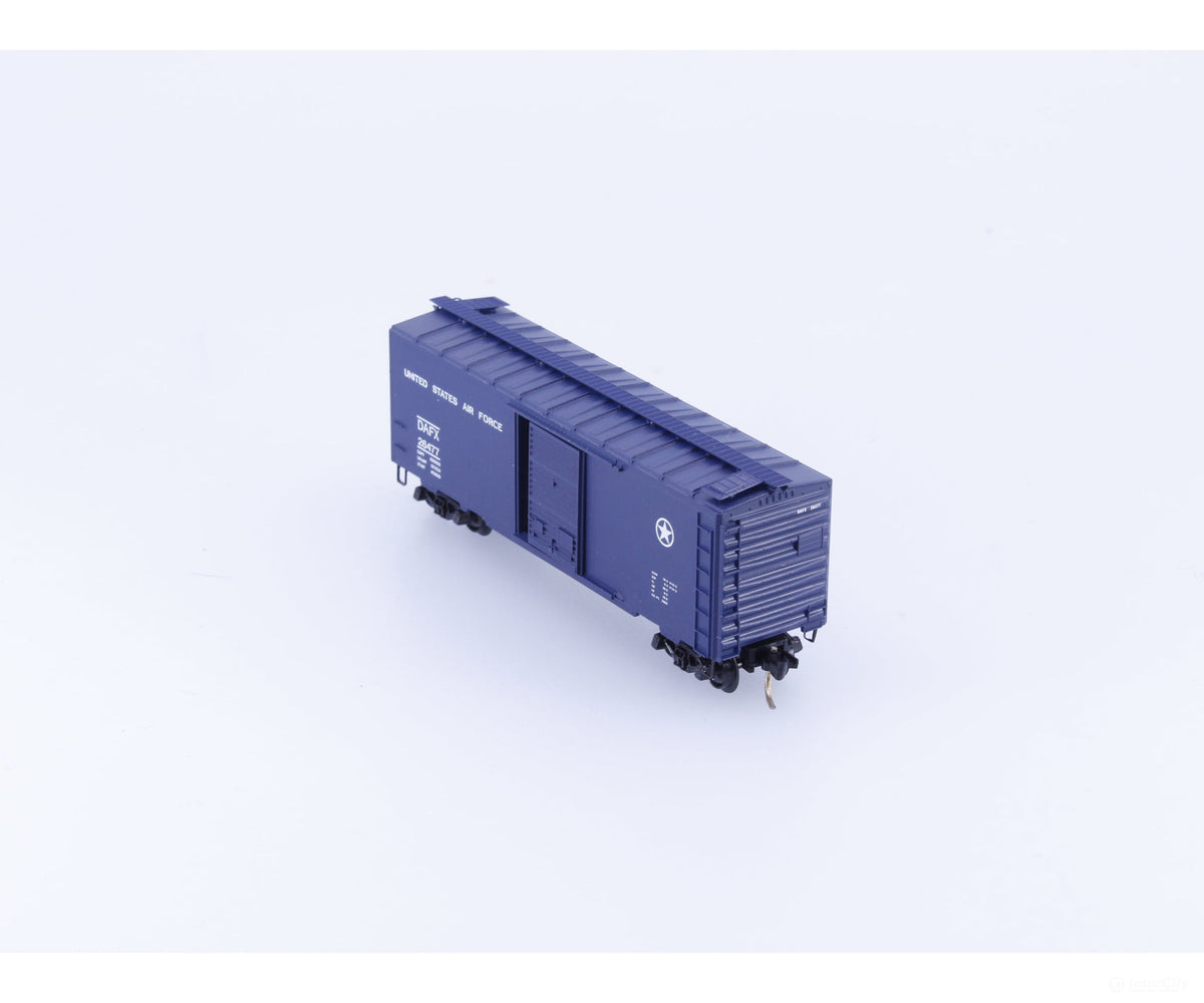 Micro Trains 20446 N 40’ Single Door Box Car United States Air Force (DAFX) 26477 - Freight Cars