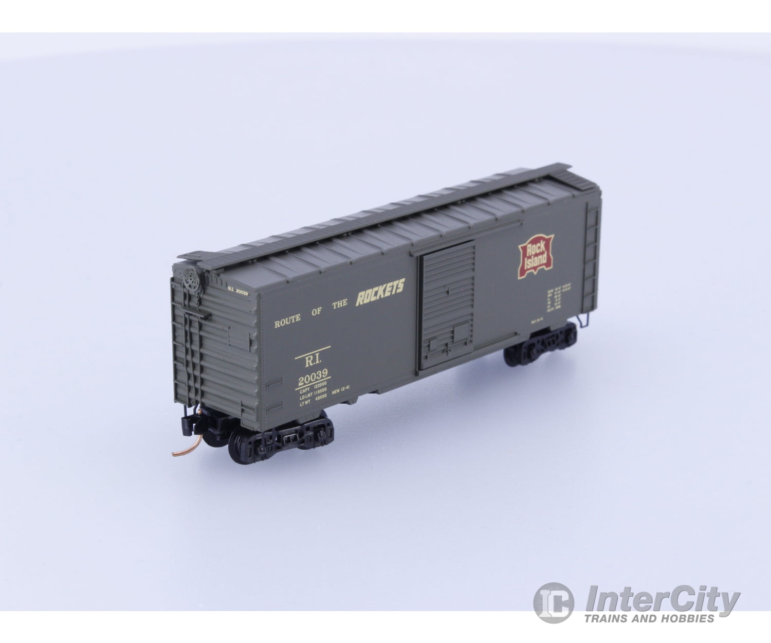 Micro Trains 20566 N Boxcar 40’ PS-1 Chicago Rock Island and Pacific (ROCK) 20039 Freight Cars