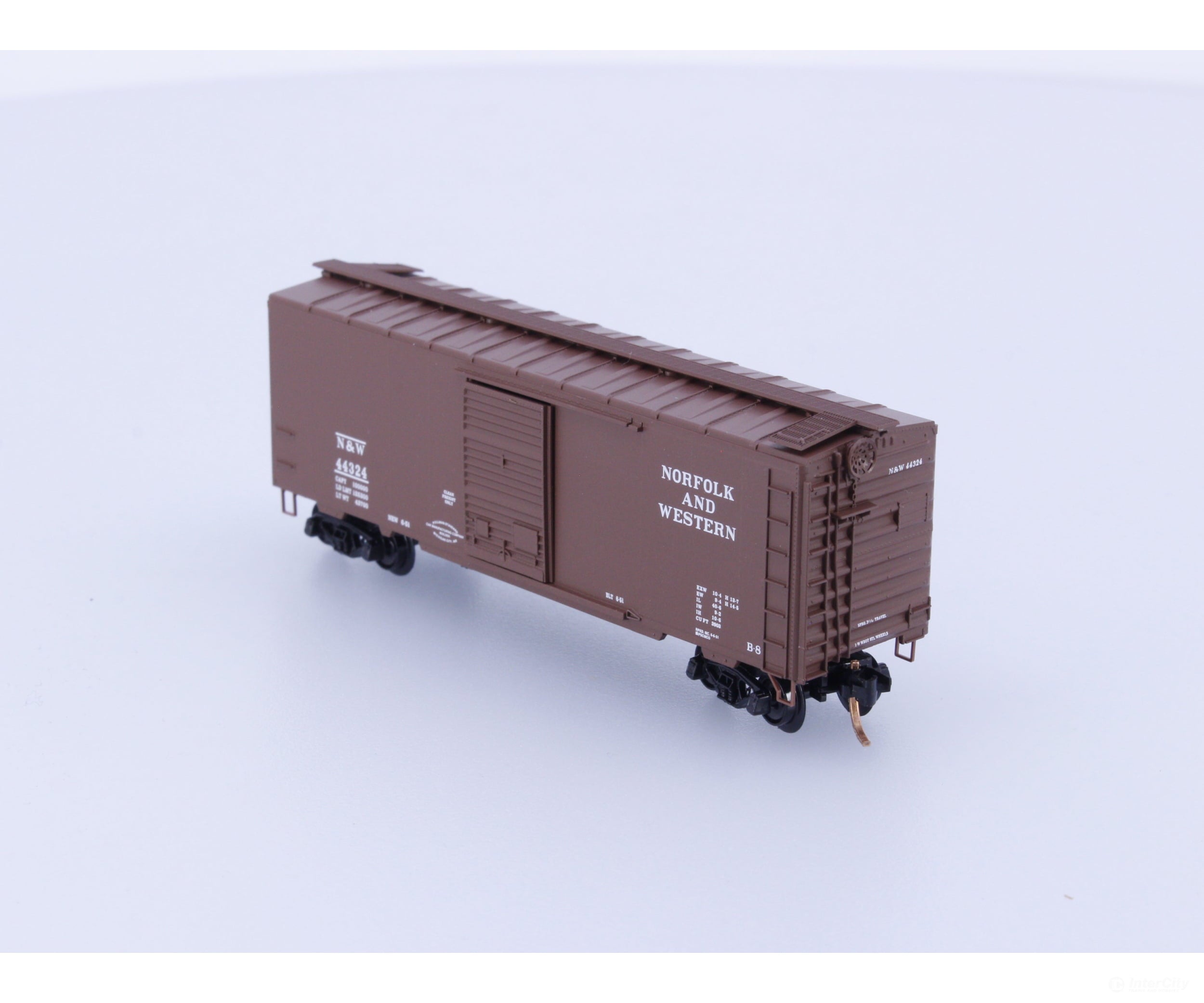 Micro Trains 20606 N Boxcar 40’ PS-1 Norfolk & Western (NW) 44324 Freight Cars