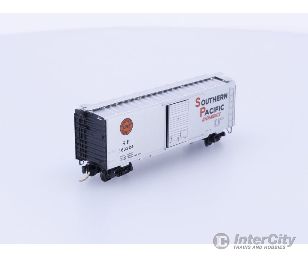 Micro Trains 20760 N Boxcar 40’ PS-1 Southern Pacific (SP) 163324 Freight Cars