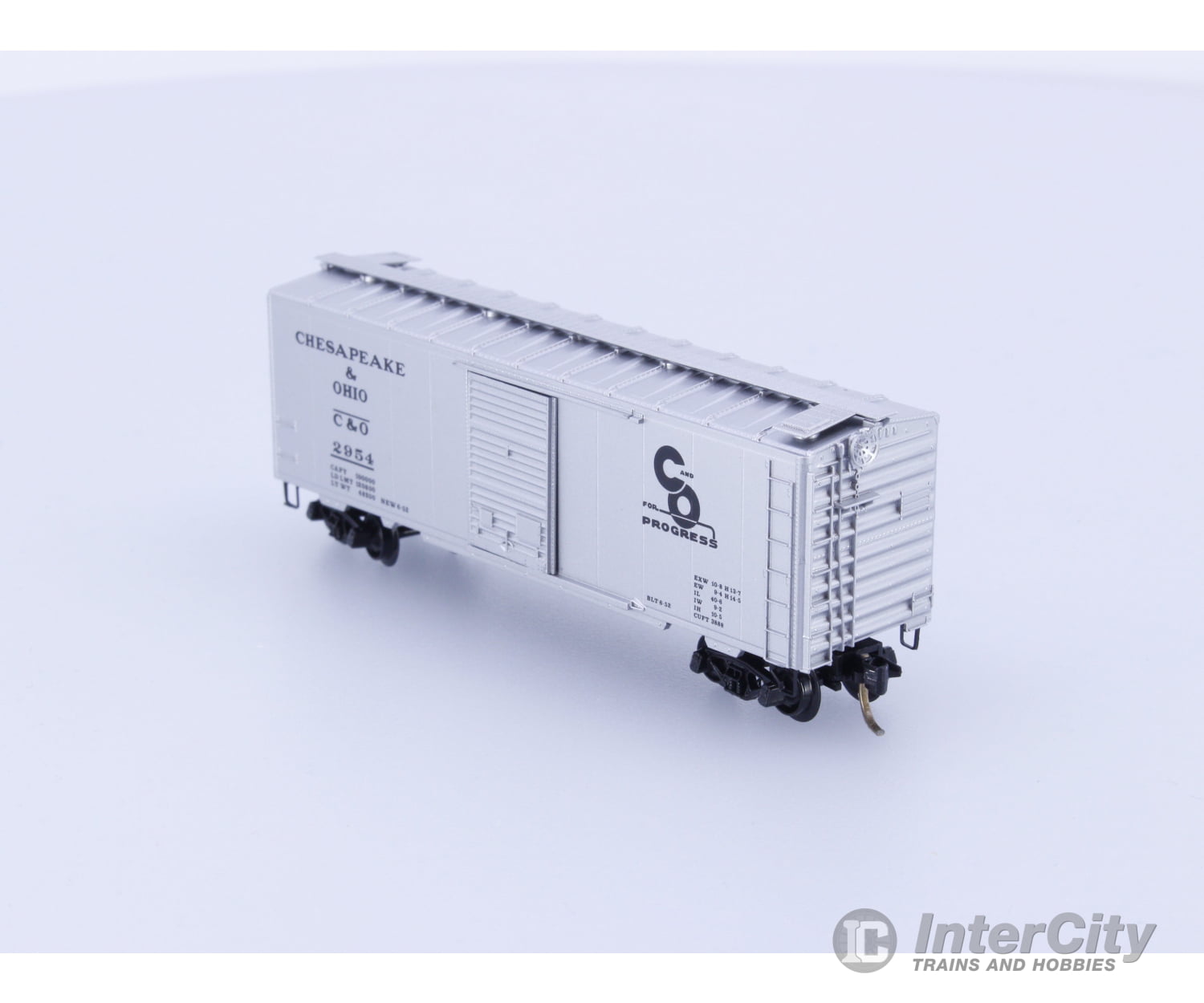 Micro Trains 20820 N Boxcar 40’ PS-1 Chesapeake & Ohio C&O Chesapeake and Ohio (CO) 2954 Freight Cars