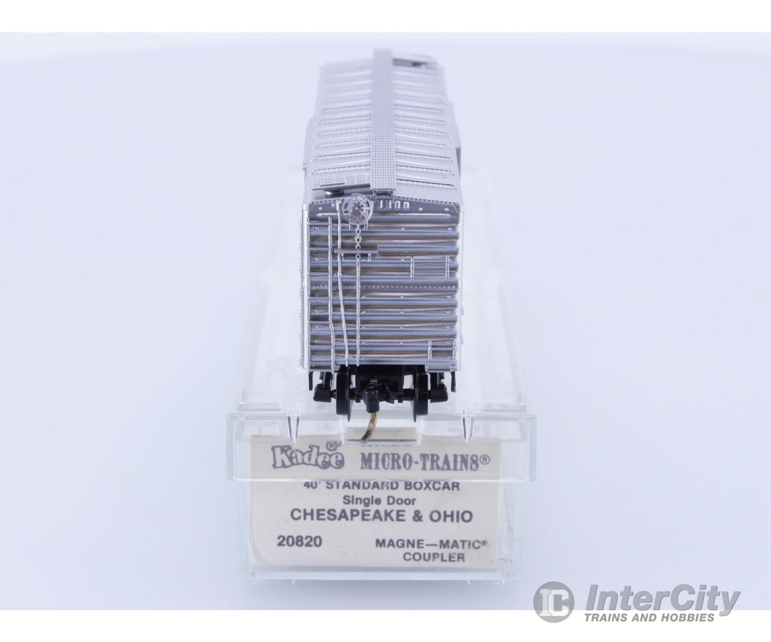 Micro Trains 20820 N Boxcar 40’ PS-1 Chesapeake & Ohio C&O Chesapeake and Ohio (CO) 2954 Freight Cars