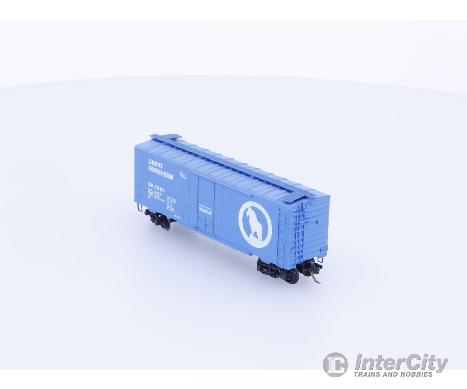 Micro Trains 21040 N Boxcar 40’ Steel Plug Door Great Northern (GN) 7020 Freight Cars