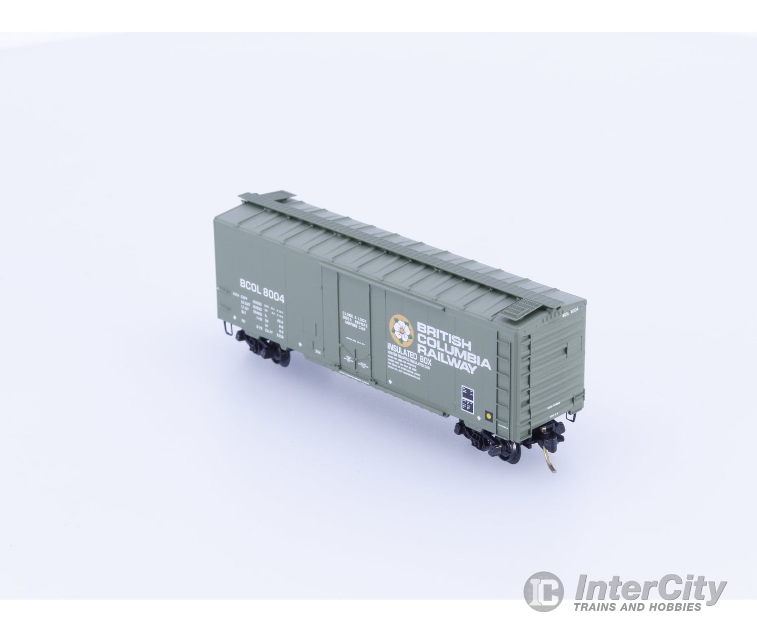 Micro Trains 21230 N 40’ Standard Box Car Plug Door BC Rail (BCOL) 8004 Freight Cars