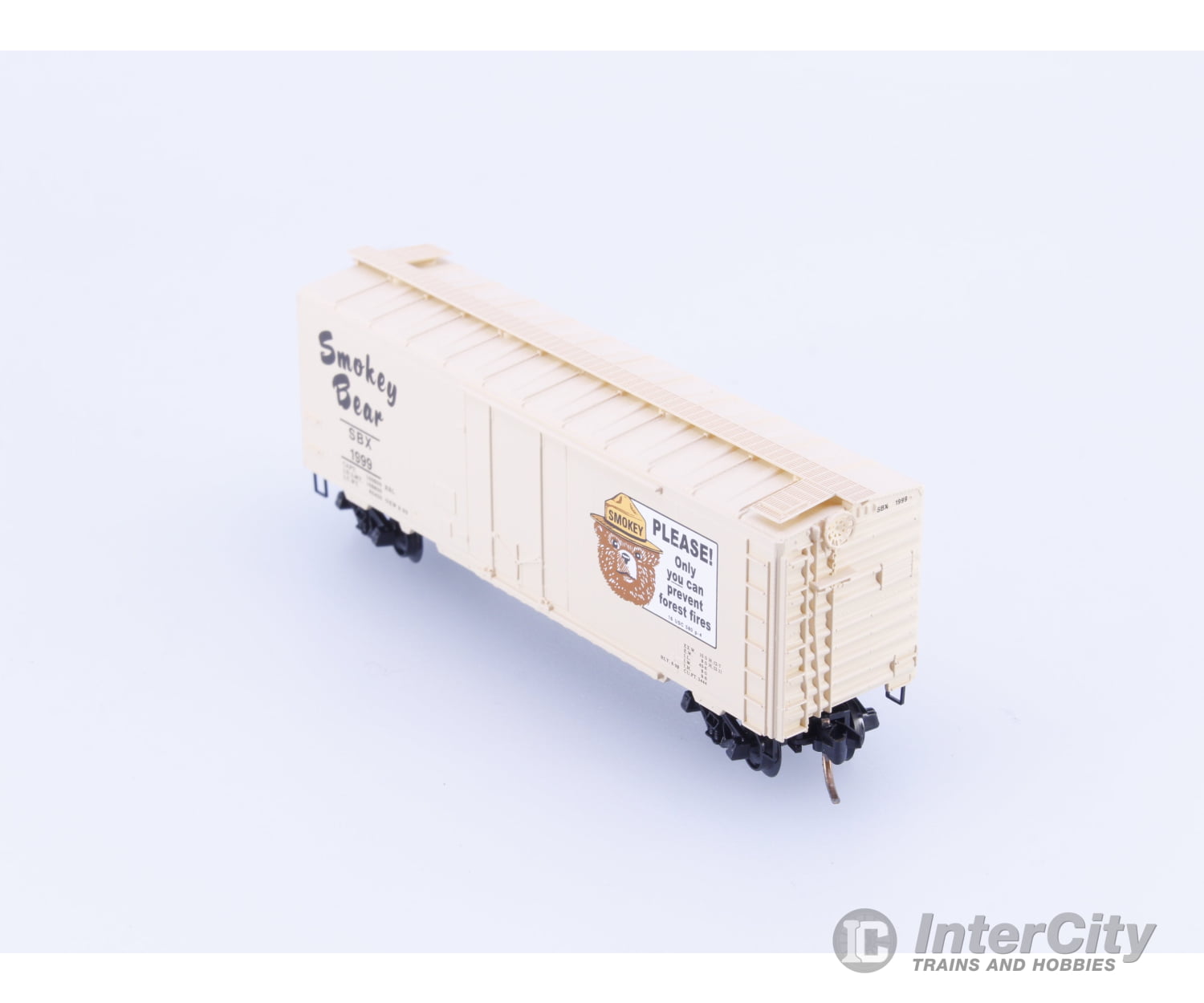 Micro Trains 21260 N 40’ Plug Door Boxcar Smokey Bear (SBX) 1999 Freight Cars