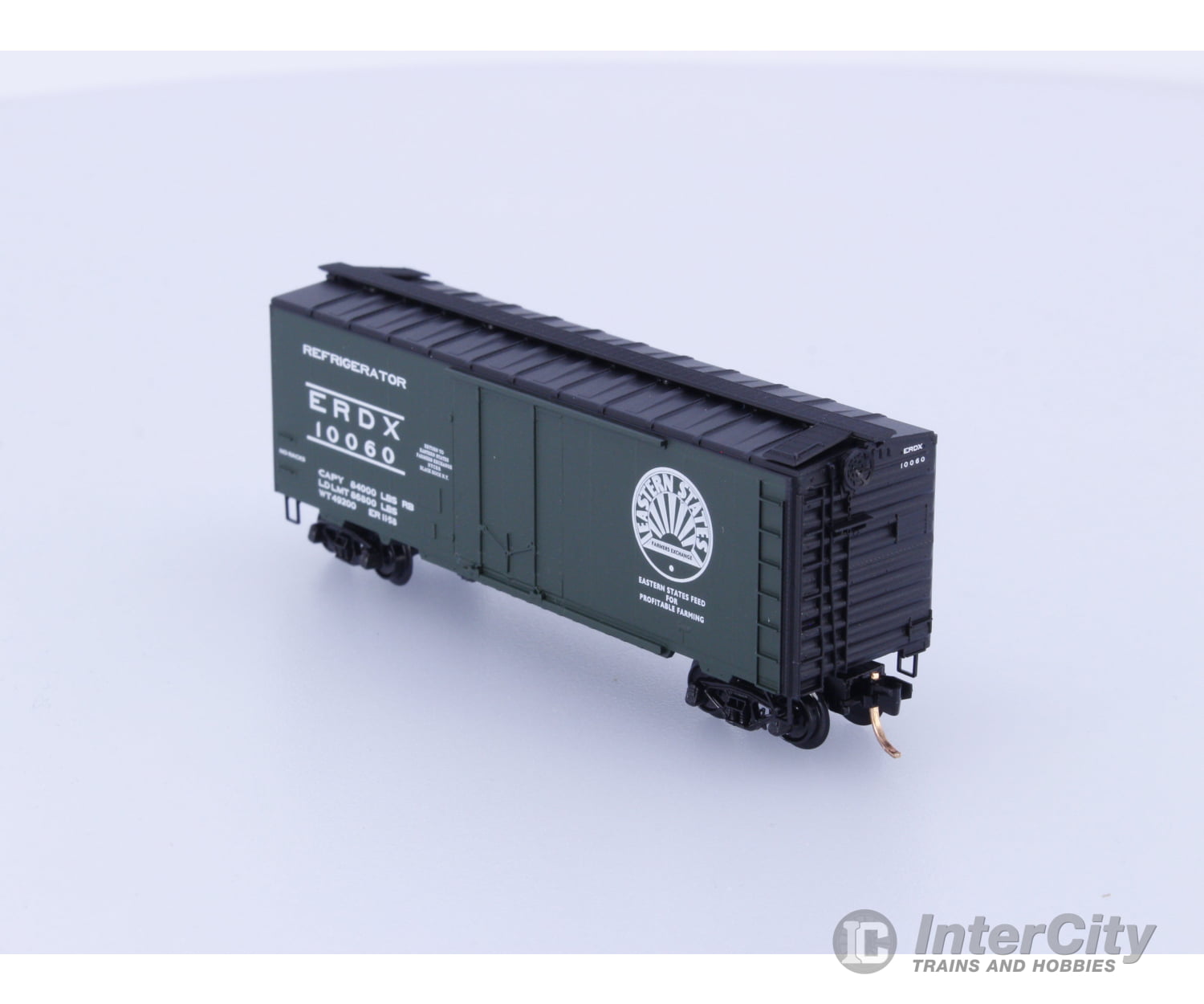 Micro Trains 21420 N Boxcar 40’ Steel Plug Door Eastern States Farmers Exchange ERDX 10060 Freight Cars