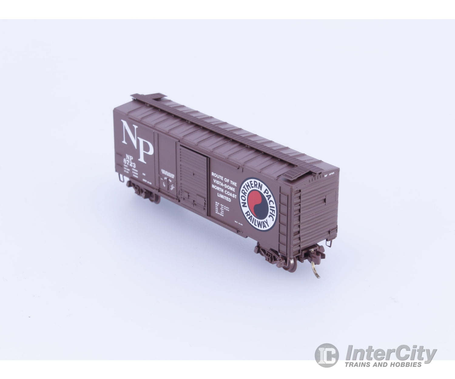 Micro Trains 22040 N 40’ Combination Door Boxcar Northern Pacific (NP) 8723 Freight Cars