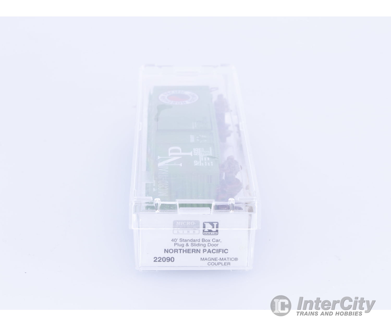 Micro Trains 22090 N 40’ Combination Door Boxcar Northern Pacific (NP) 8135 Freight Cars