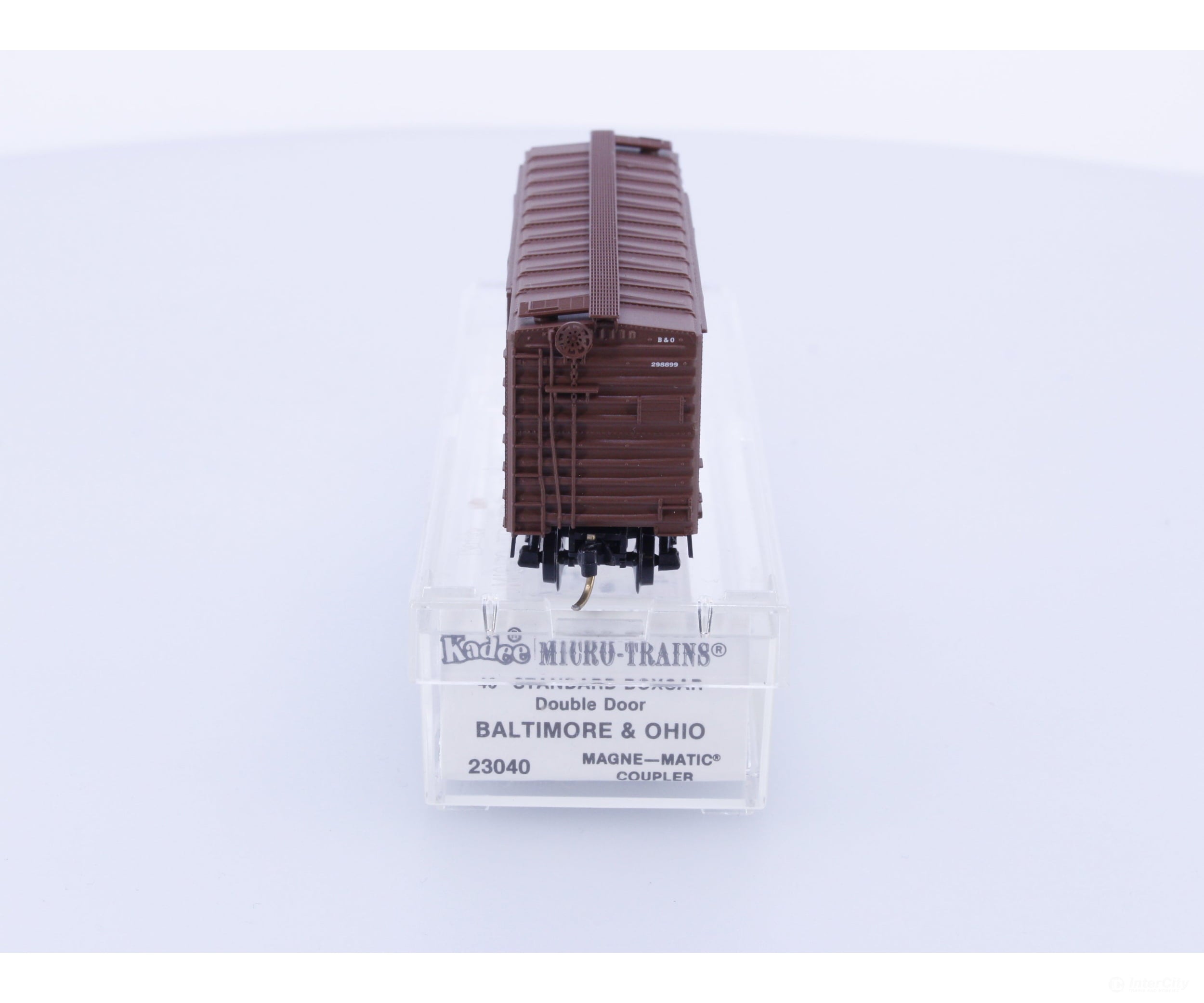 Micro Trains 23040 N 40’ Standard Box Car Double Doors Baltimore and Ohio (BO) 298899 Freight Cars