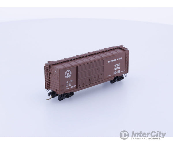 Micro Trains 23040 N 40’ Standard Box Car Double Doors Baltimore and Ohio (BO) 298899 Freight Cars