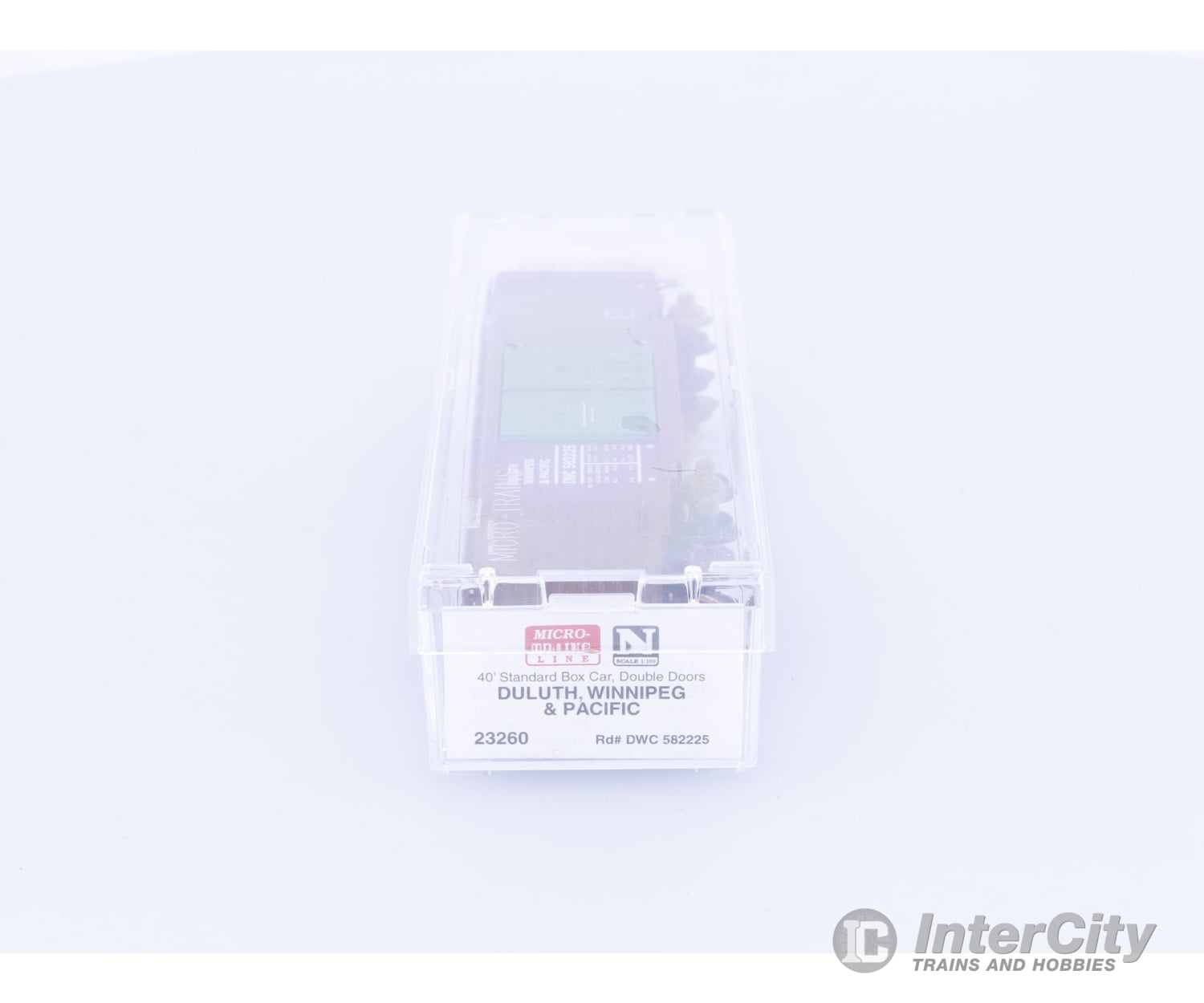 Micro Trains 23260 N 40’ Standard Box Car Double Doors Duluth Winnipeg and Pacific (DWP) 582225 Freight Cars