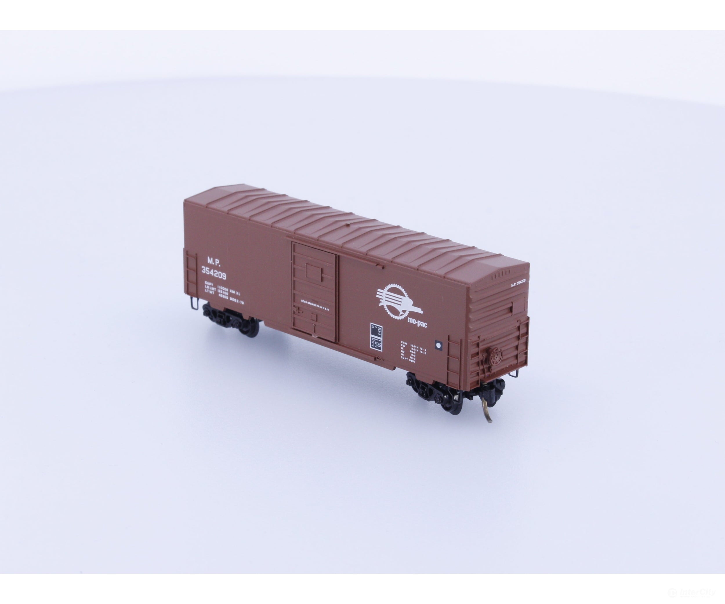 Micro Trains 24200 N 40’ Standard Box Car Single Door Missouri Pacific (MP) 354209 Freight Cars