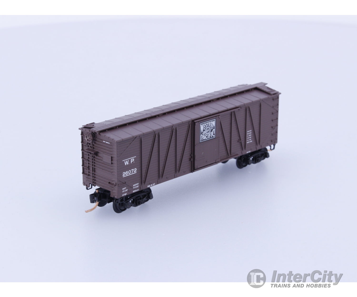 Micro Trains 28170 N Boxcar 40’ Wood Sheathed Outside Braced Western Pacific (WP) 26072 Freight Cars