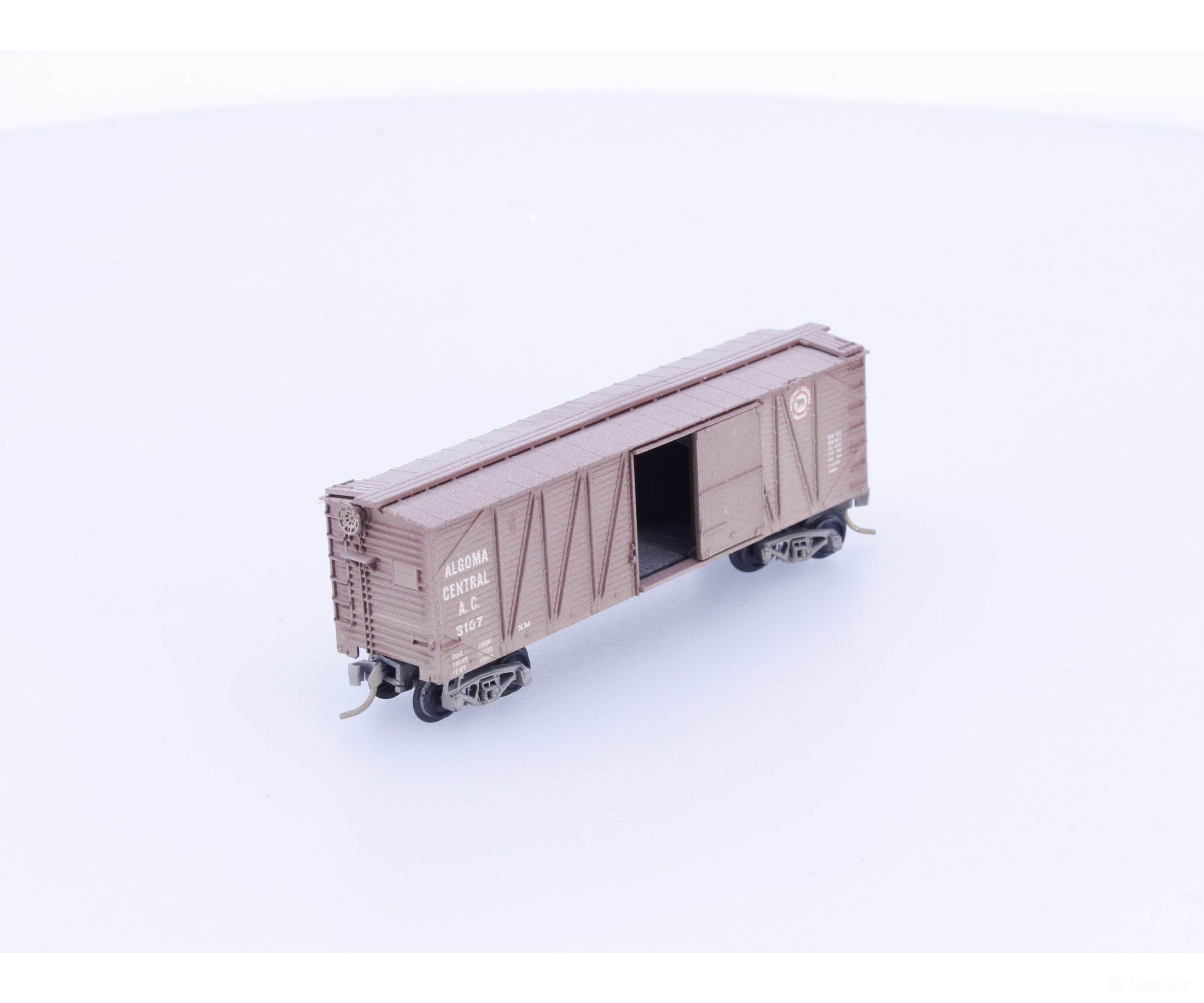 Micro Trains 28262 N 40’ Outside Braced Single Door Boxcar Algoma Central (AC) 3107 Freight Cars